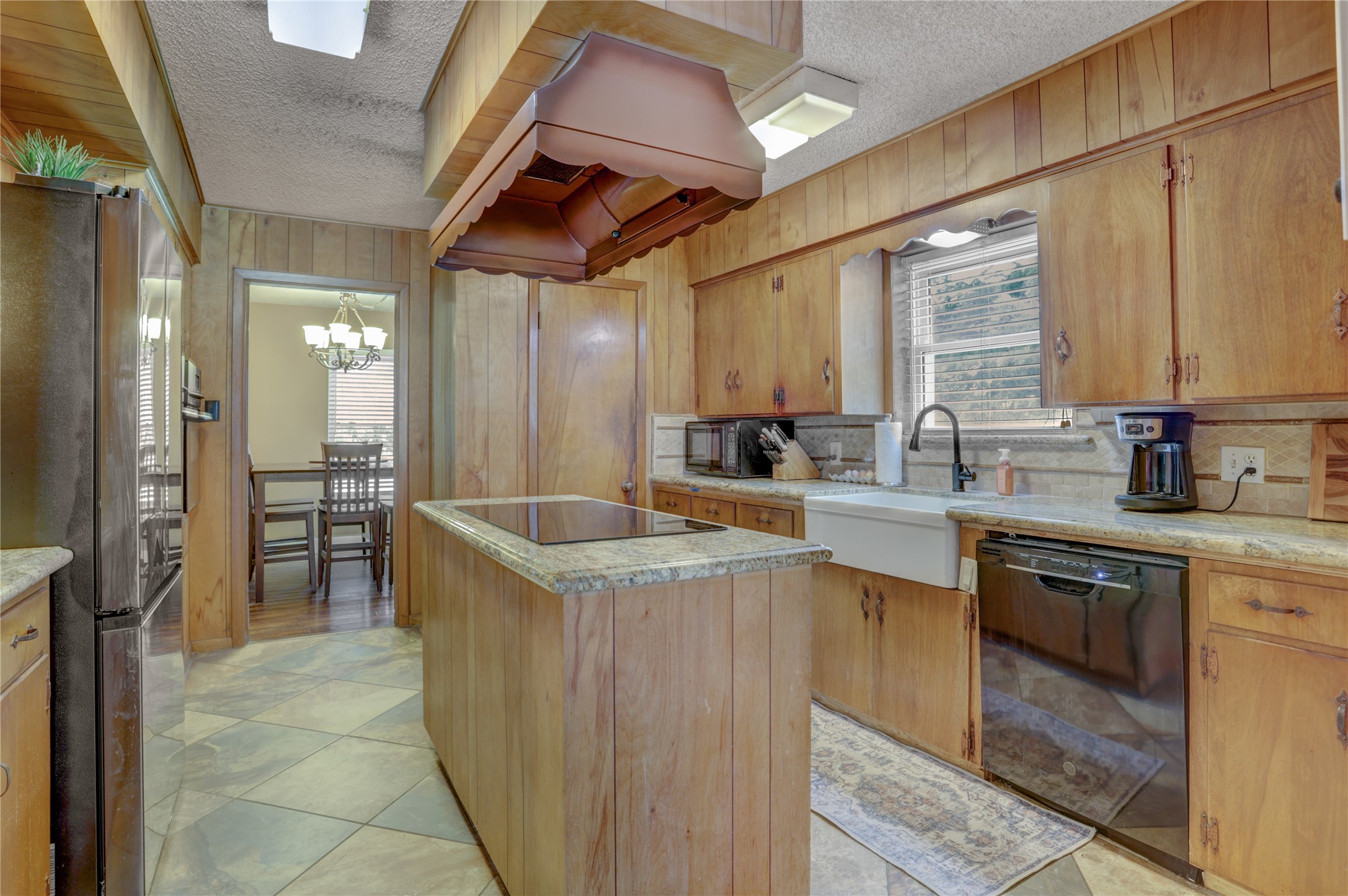 319 Garrett Road Property Photo 7