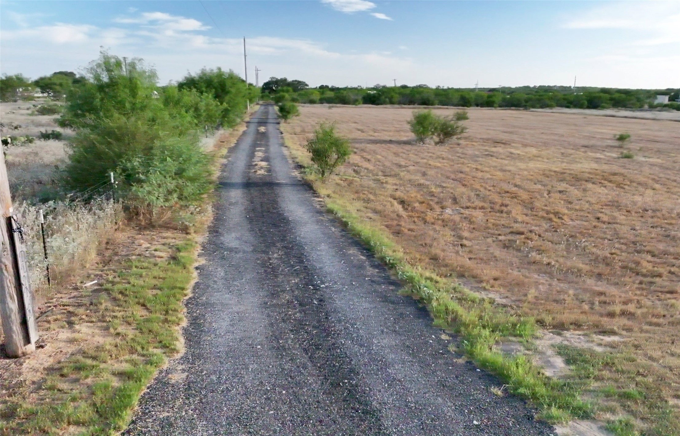 14951 I-35 N Property Photo 4