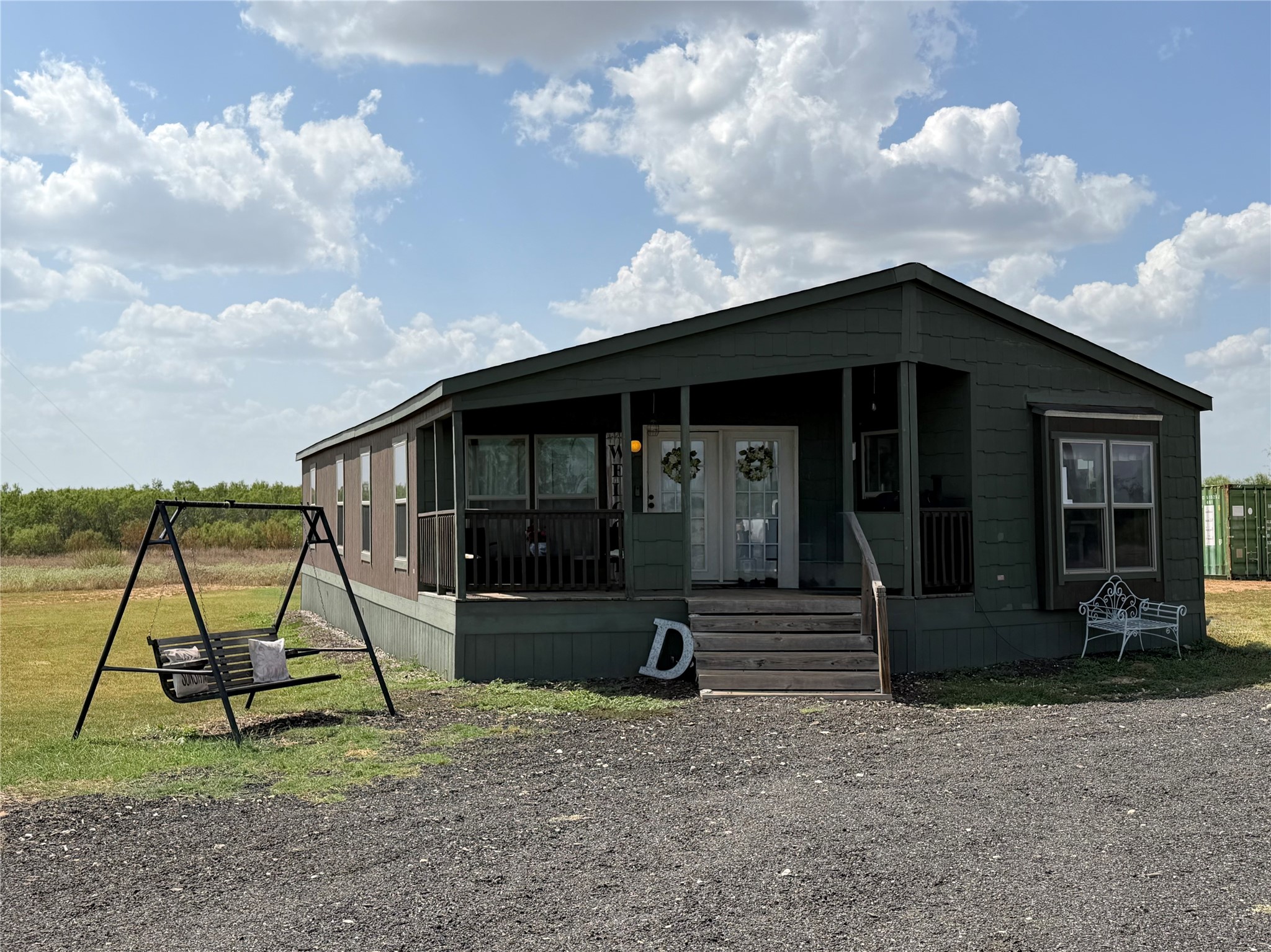 14951 I-35 N Property Photo 5