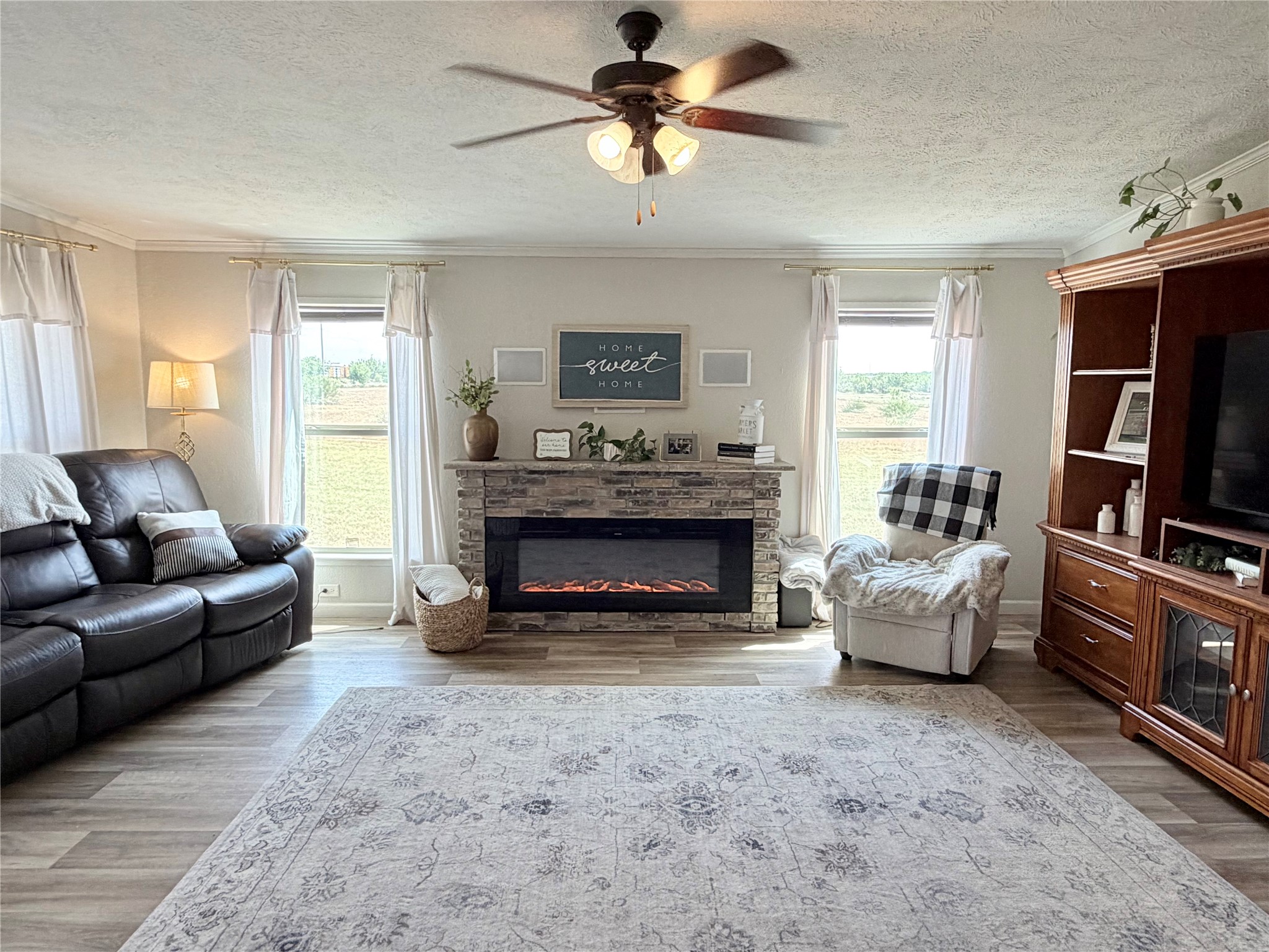 14951 I-35 N Property Photo 13