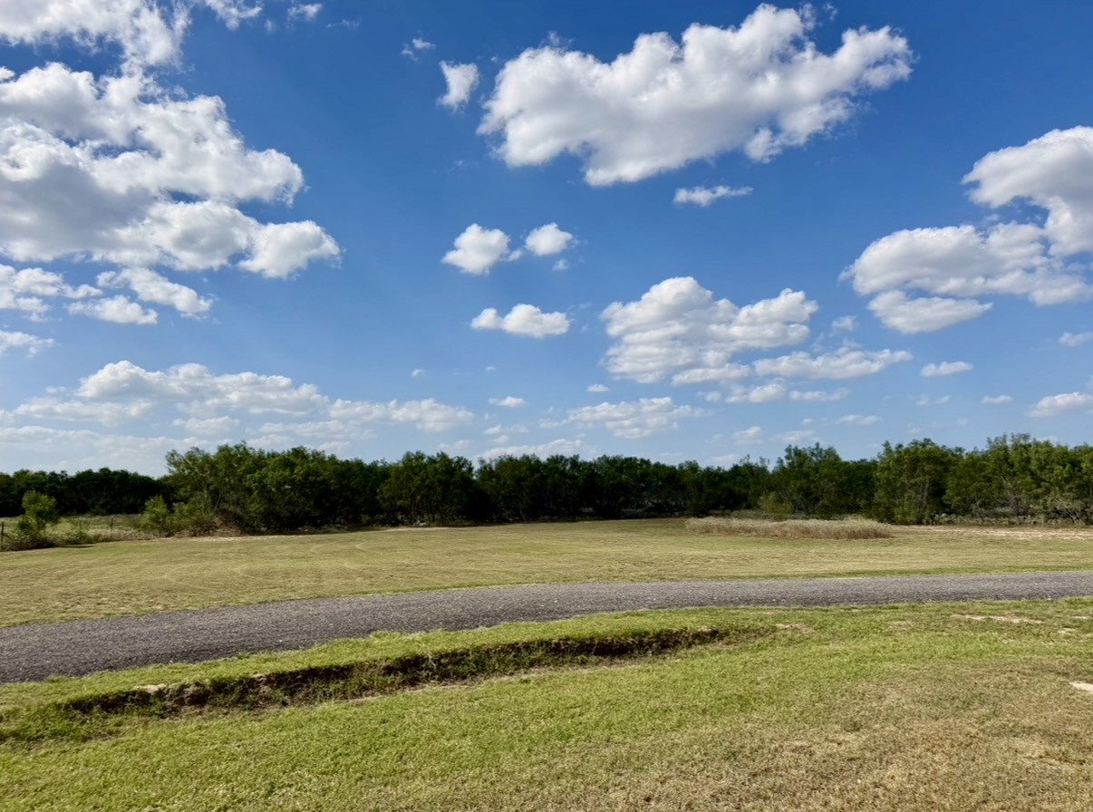 14951 I-35 N Property Photo 32