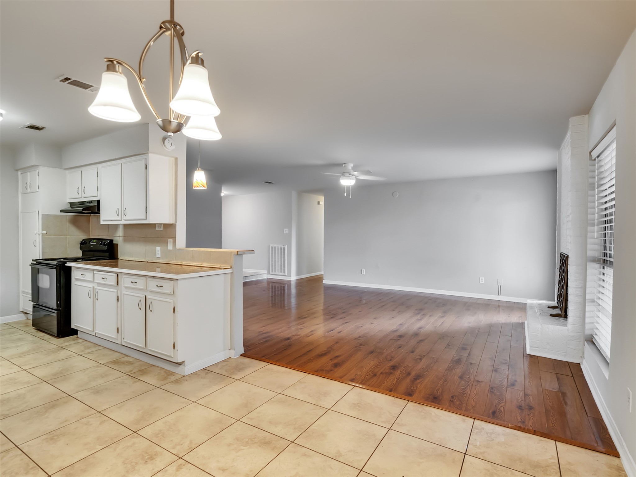 913 W Galveston Street Property Photo 6