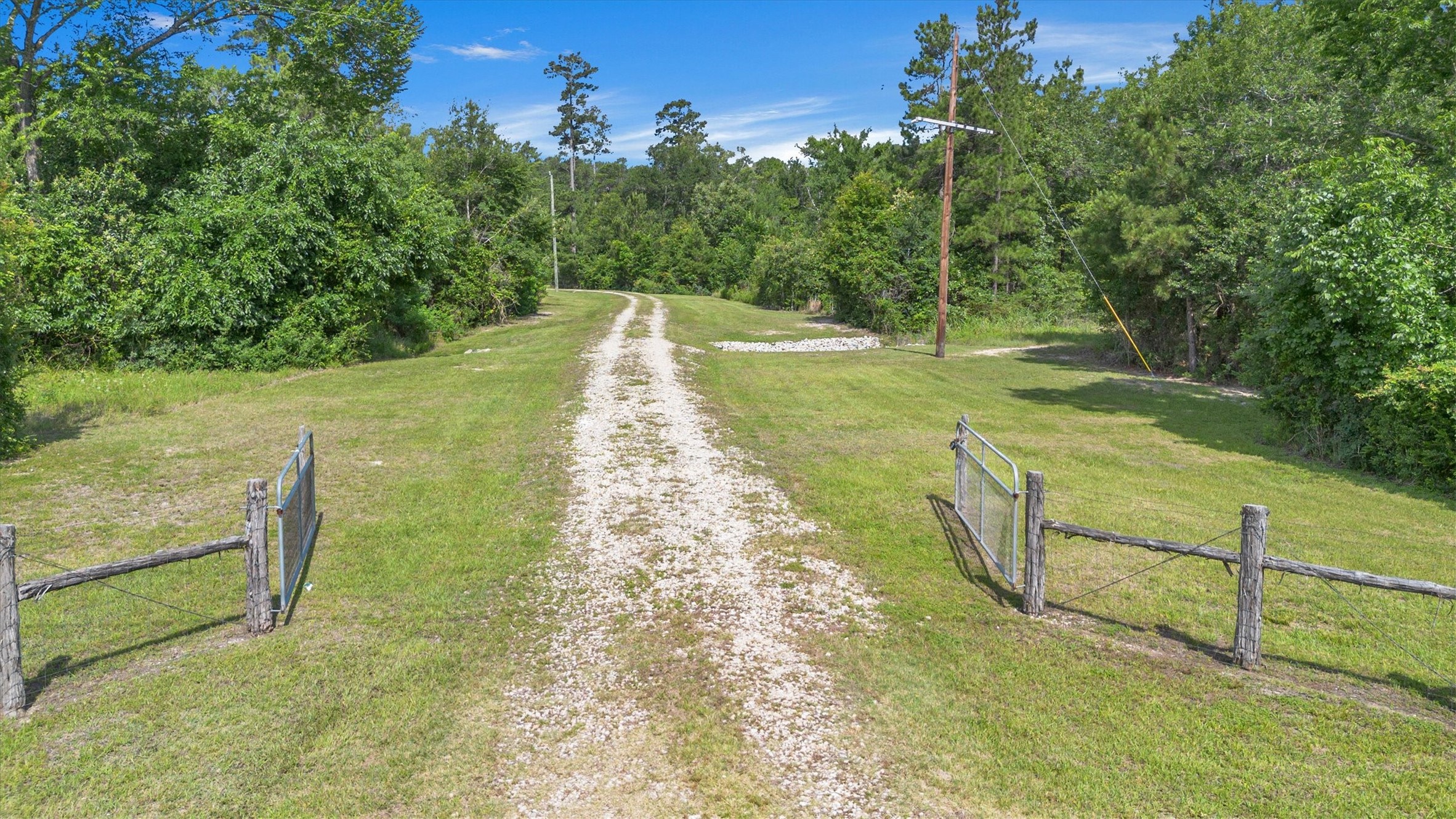 50 Fm 3179 Road Property Photo 2