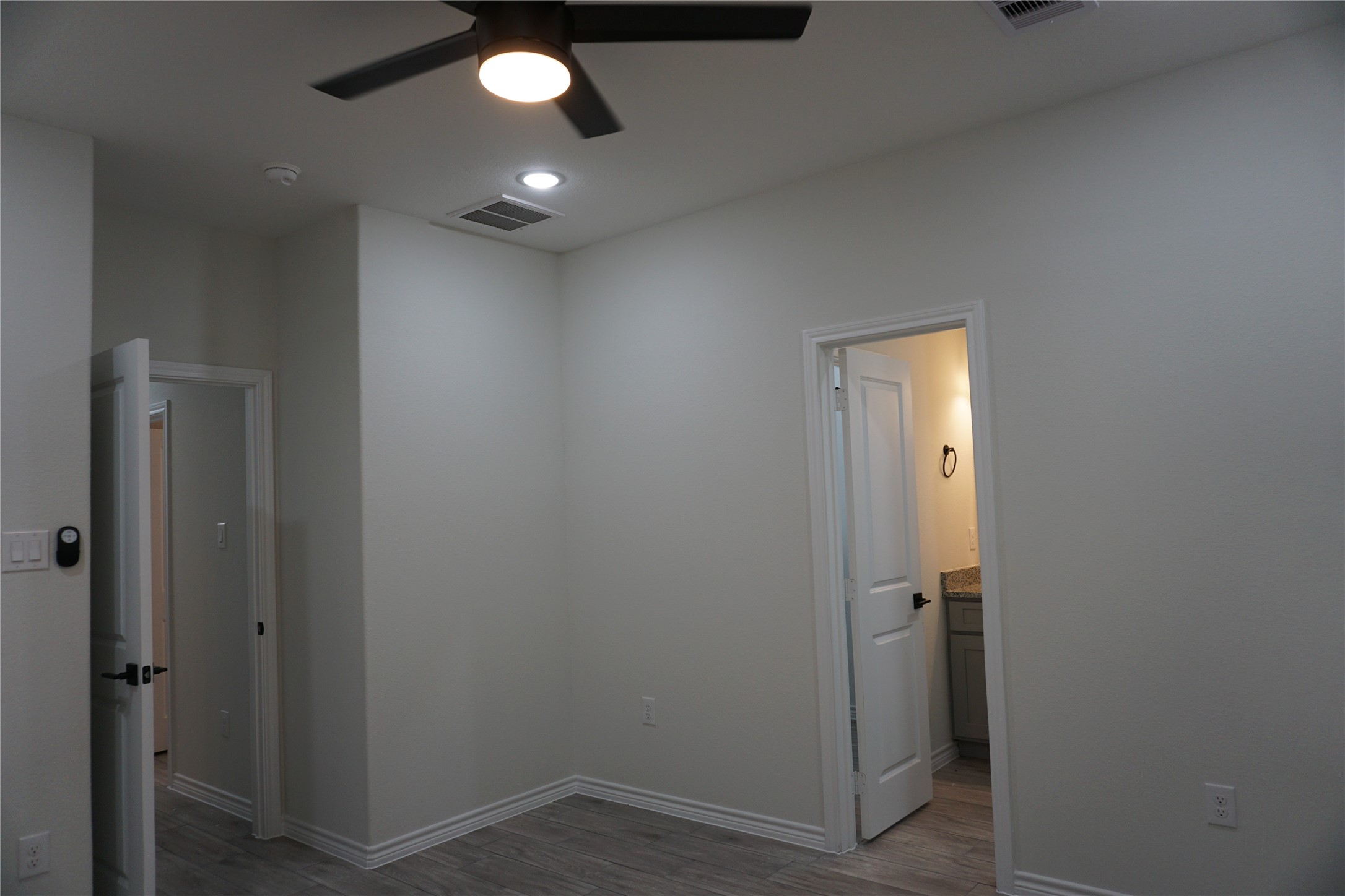 9978 Elder Property Photo 17