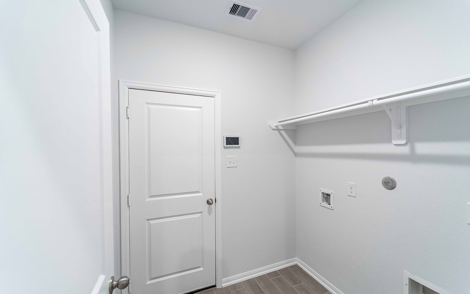 13709 Seneca Lake Drive Property Photo 14