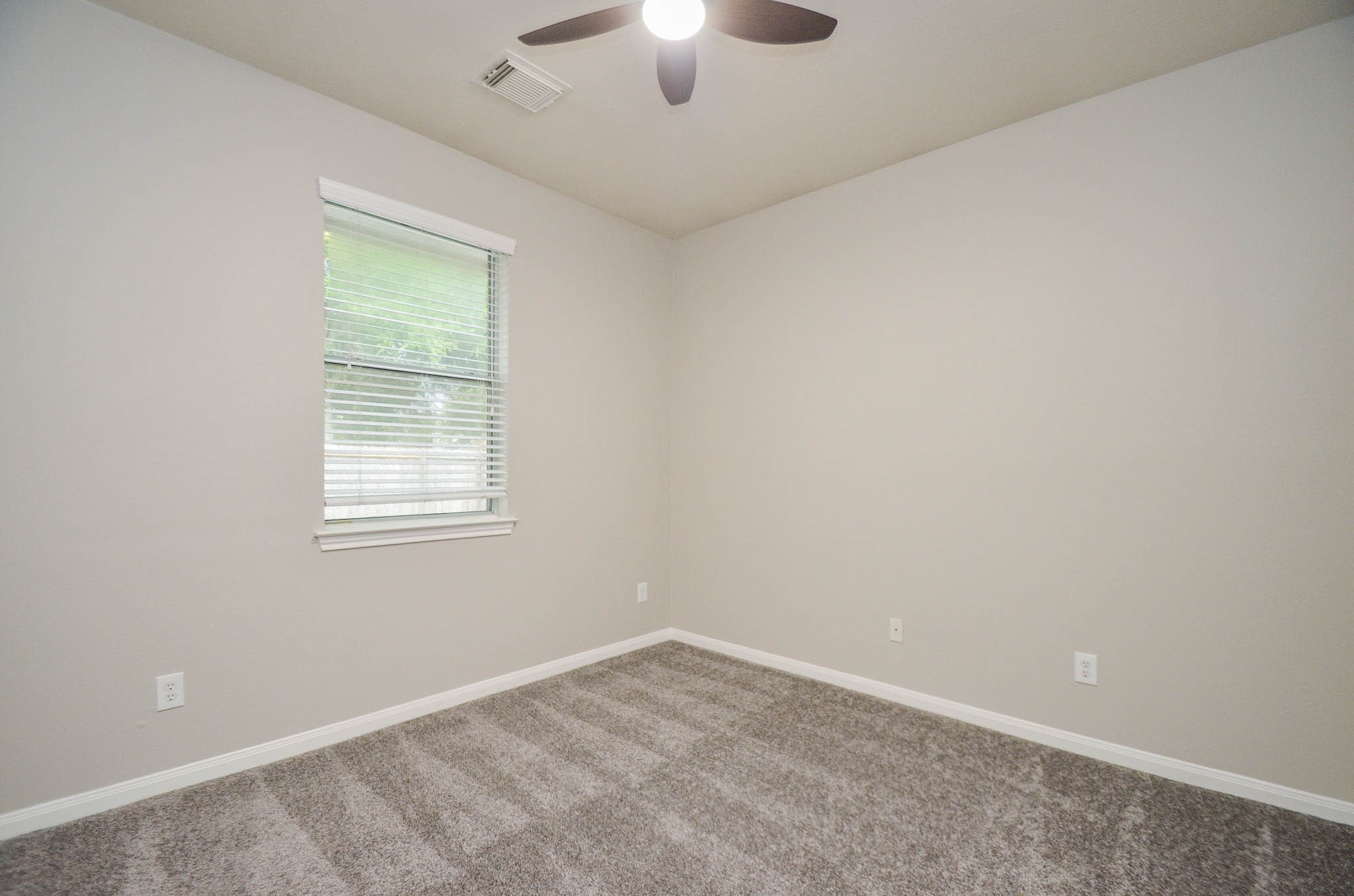 402 Prattwood Court Property Photo 19