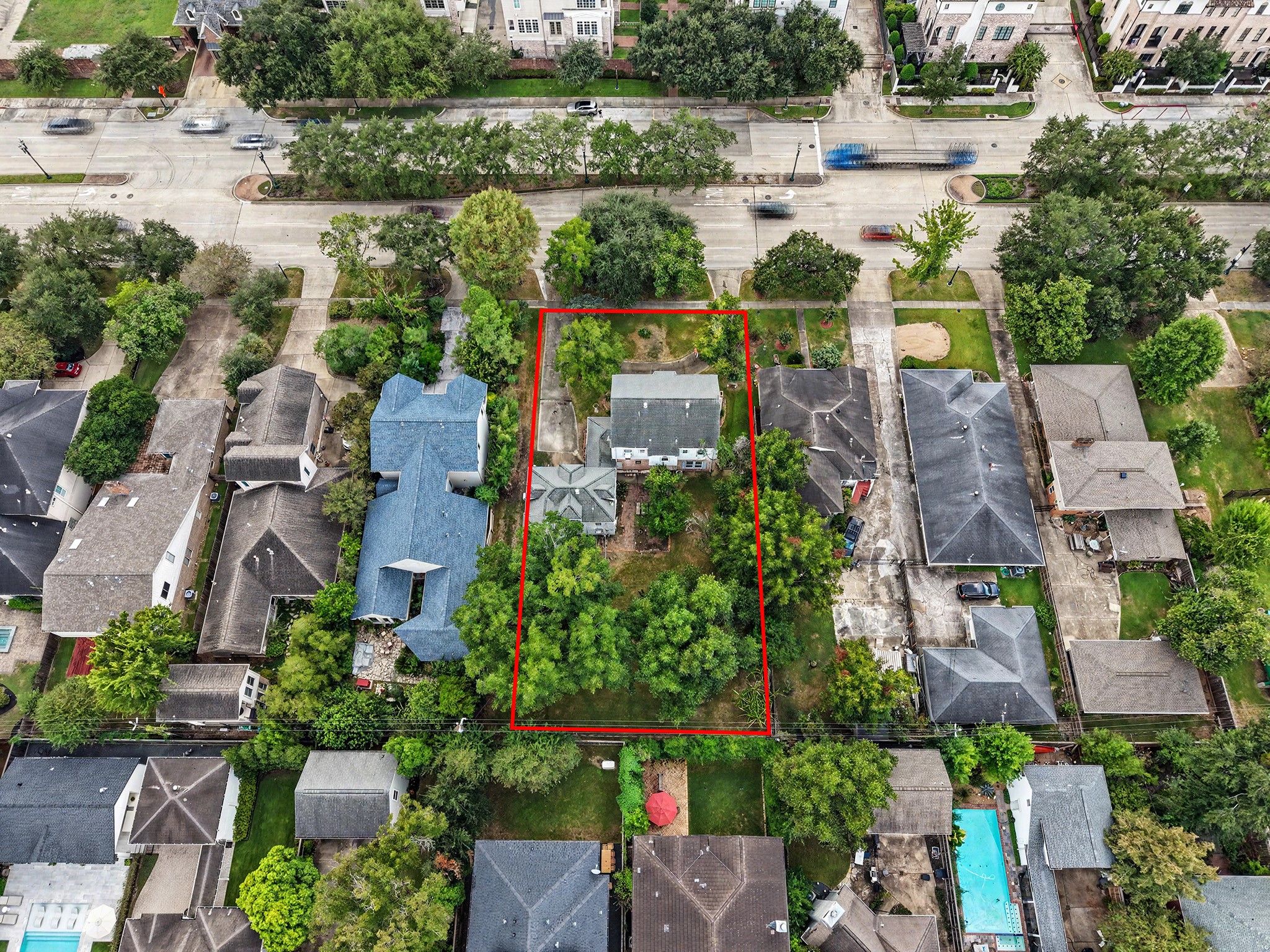 3736 Bellaire Boulevard Property Photo 3