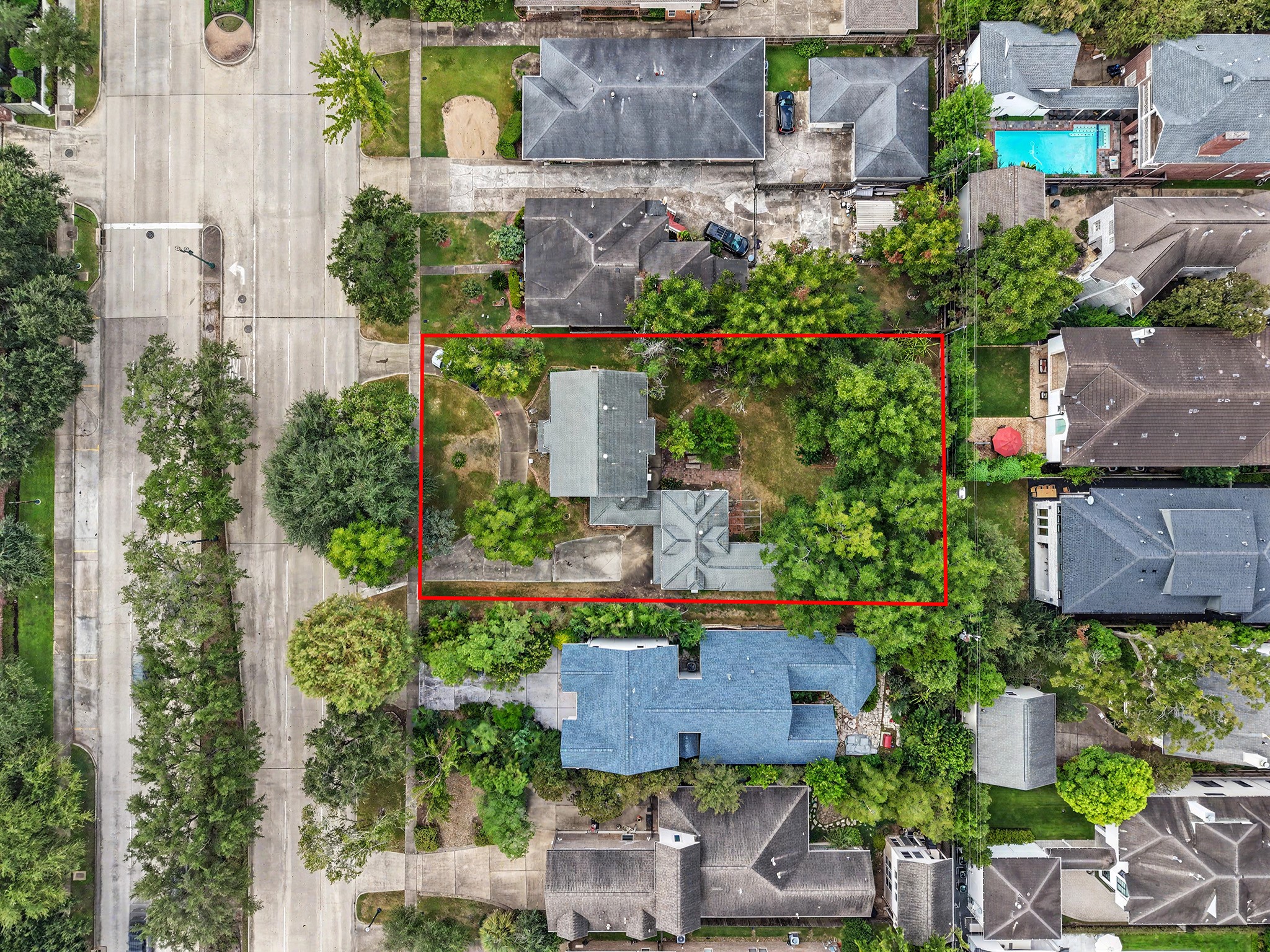 3736 Bellaire Boulevard Property Photo 4