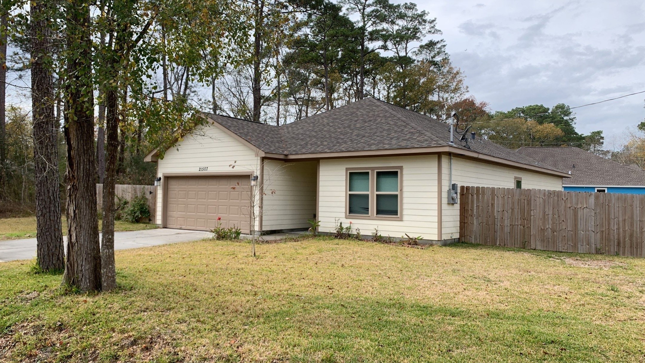 21507 Turkey Circle Property Photo 2