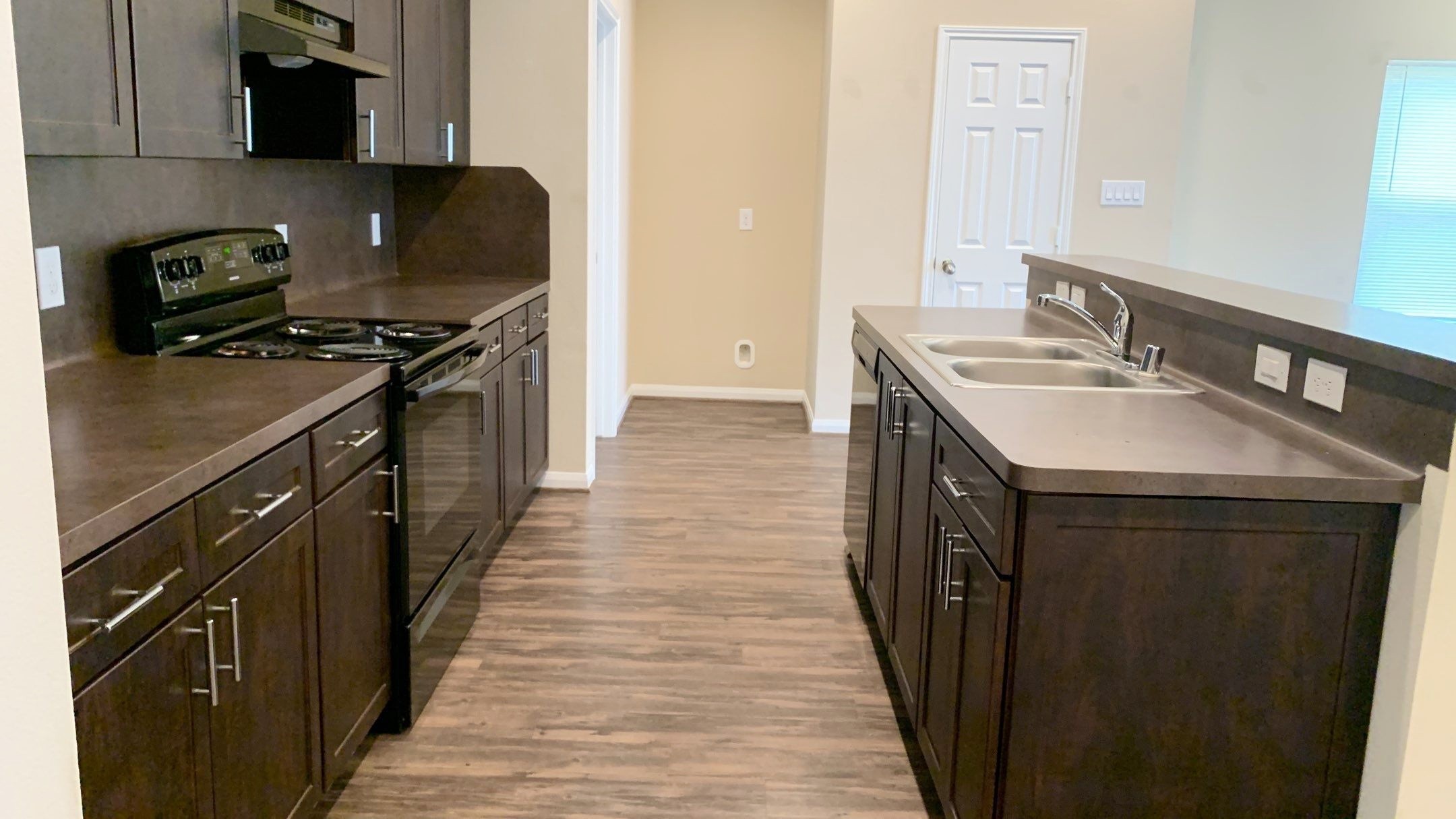 21507 Turkey Circle Property Photo 4
