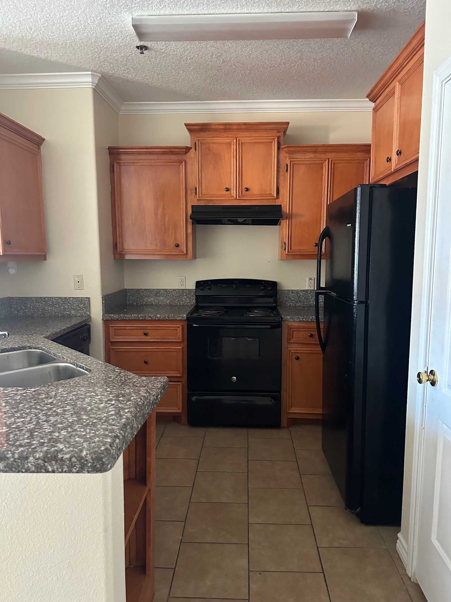 107 Oak Park Drive Property Photo 4