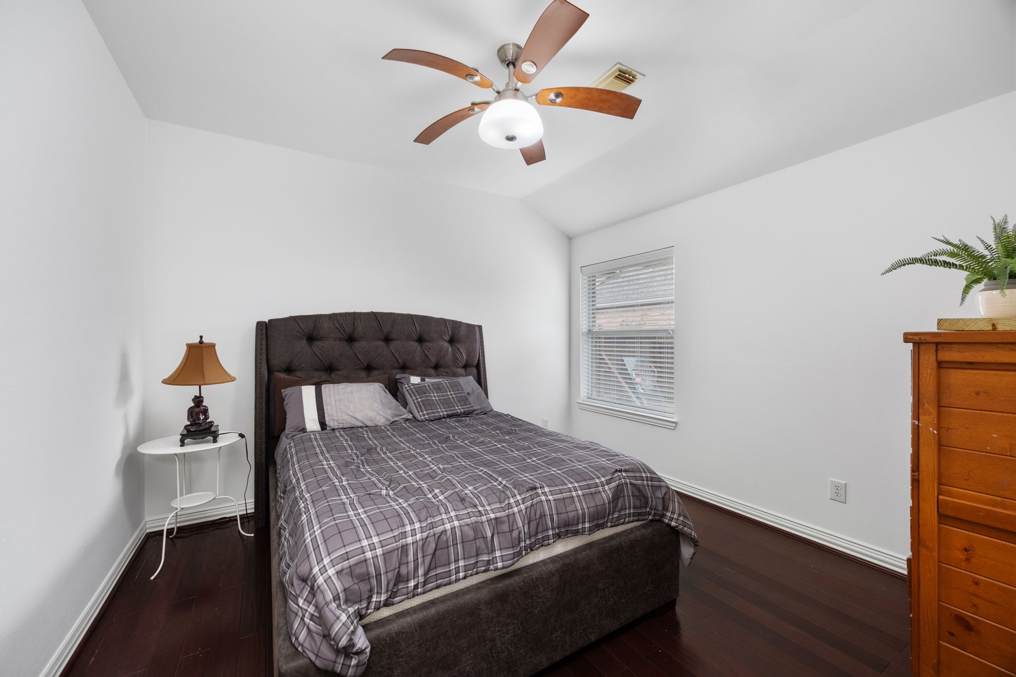 903 Lake Grayson Drive Property Photo 30