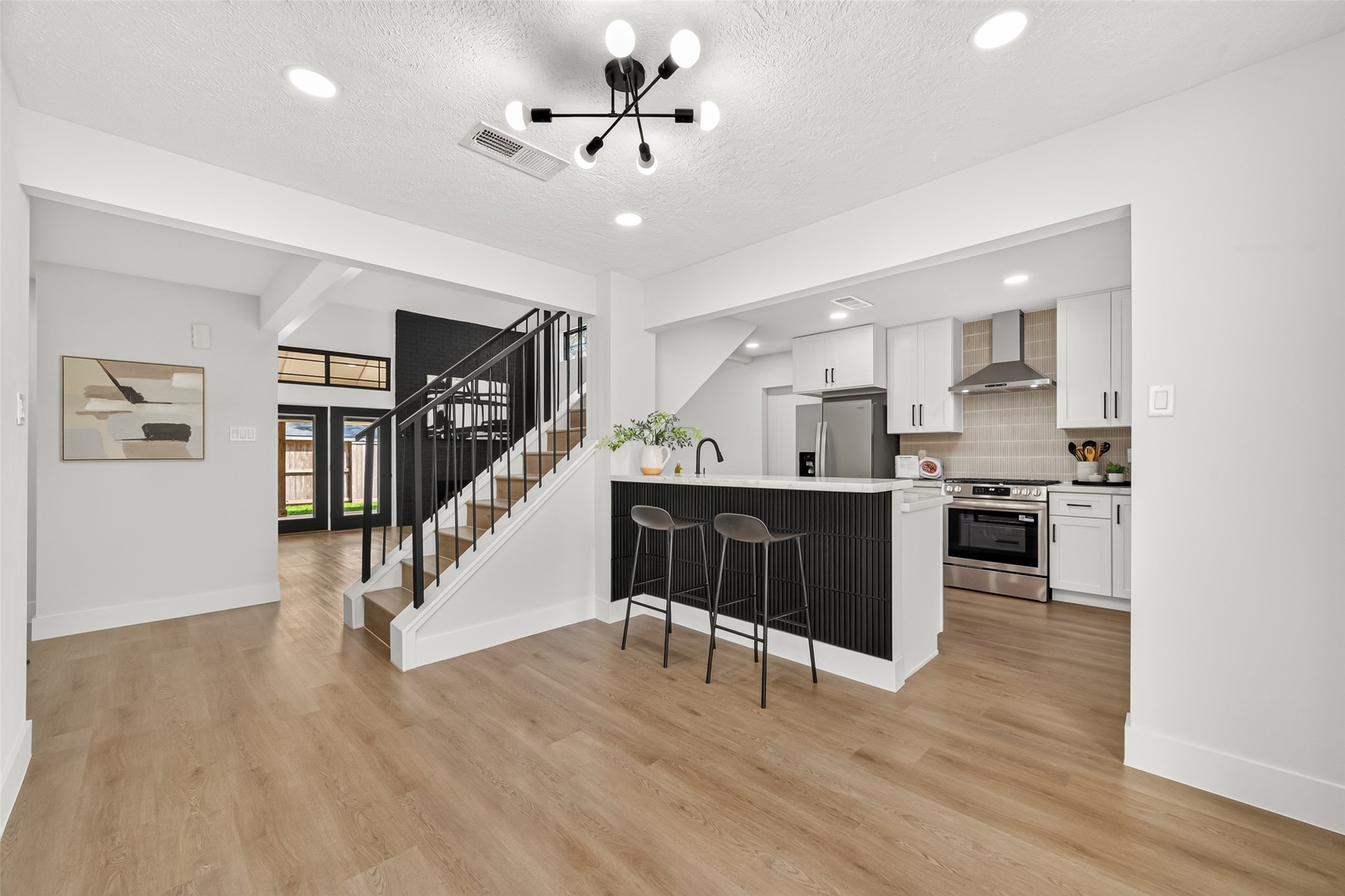 24102 Shin Oak Drive Property Photo 1
