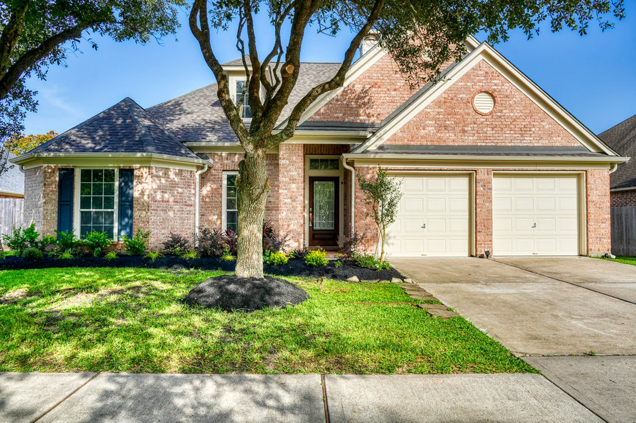 519 Ivory Stone Lane Property Photo 1