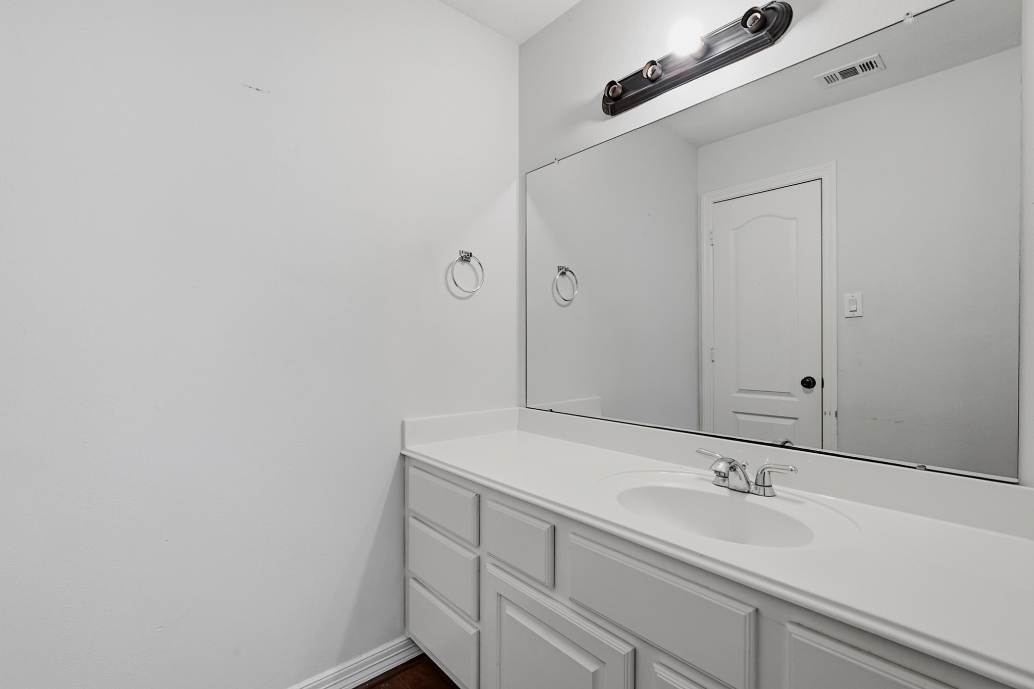 815 Chisel Point Drive Property Photo 27