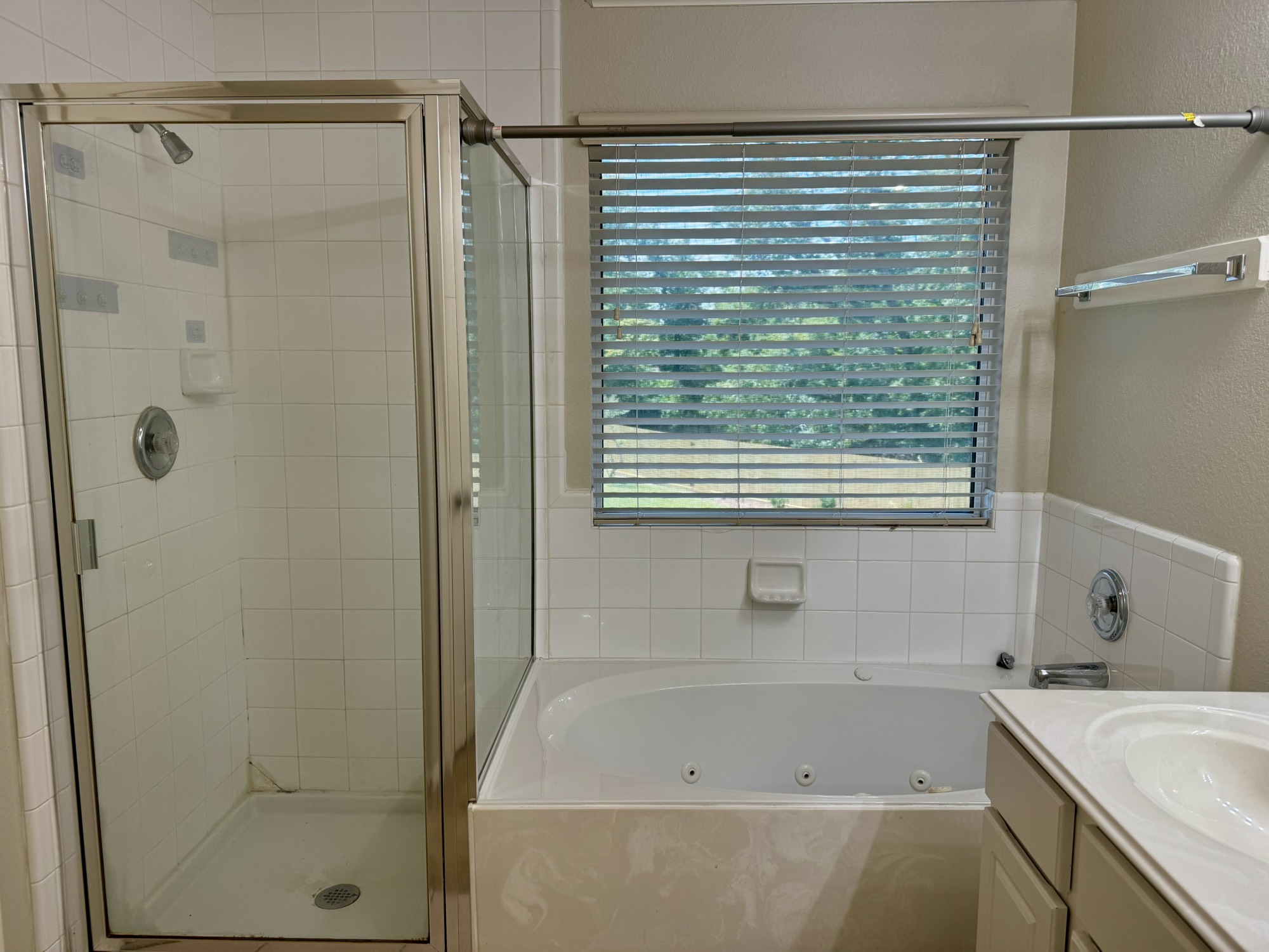 202 Almond Drive Property Photo 9