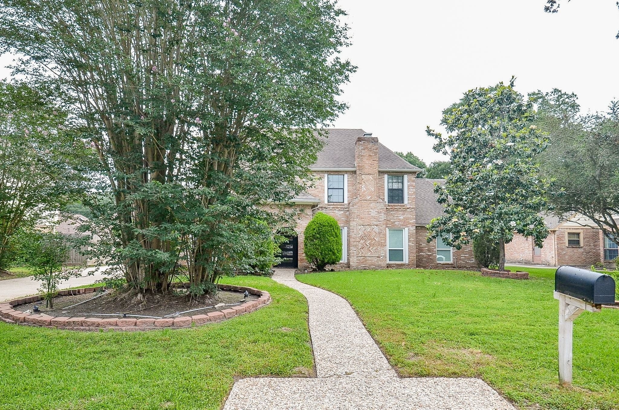 15614 Dawnbrook Drive Property Photo 2