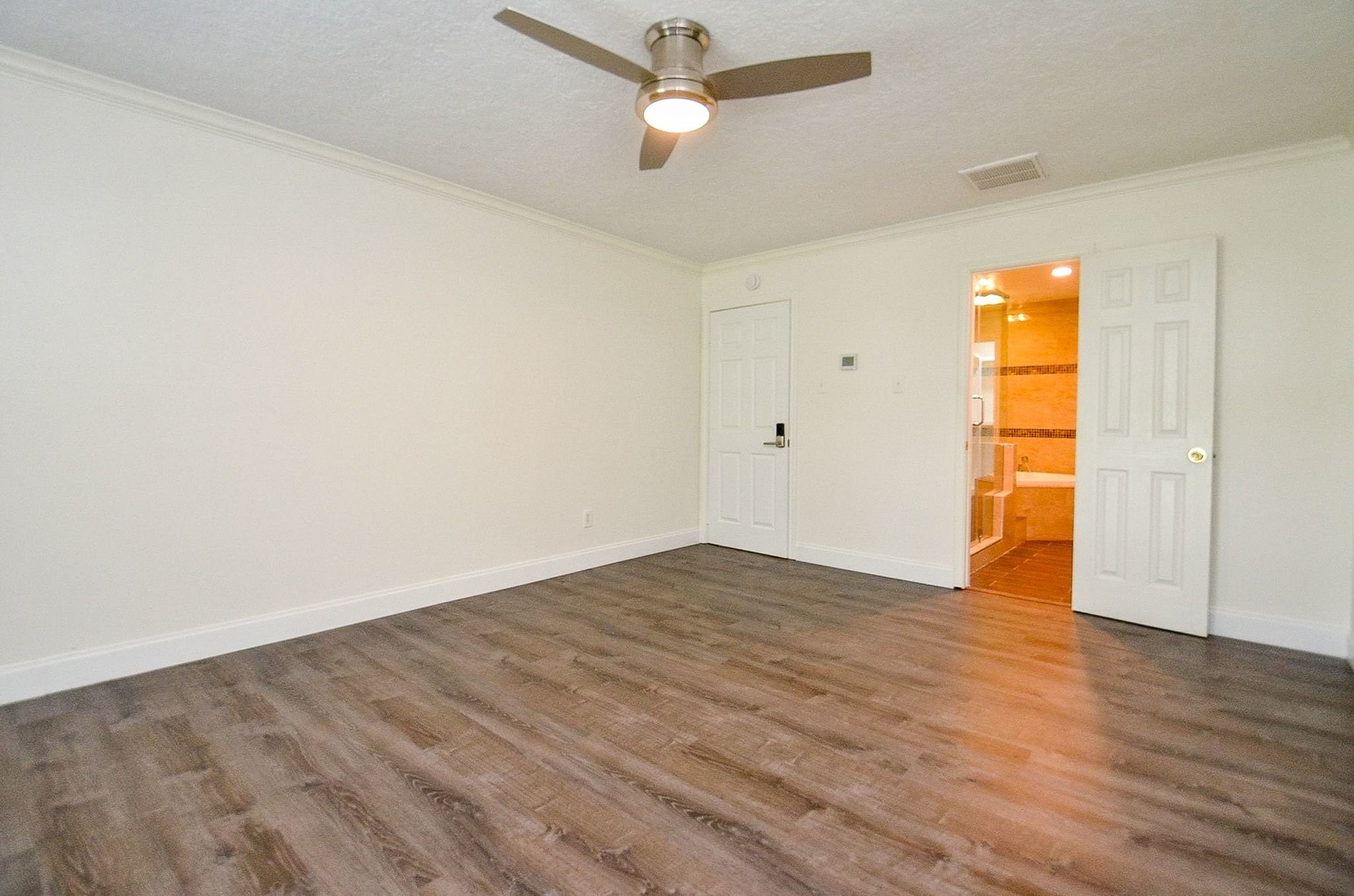 15614 Dawnbrook Drive Property Photo 21