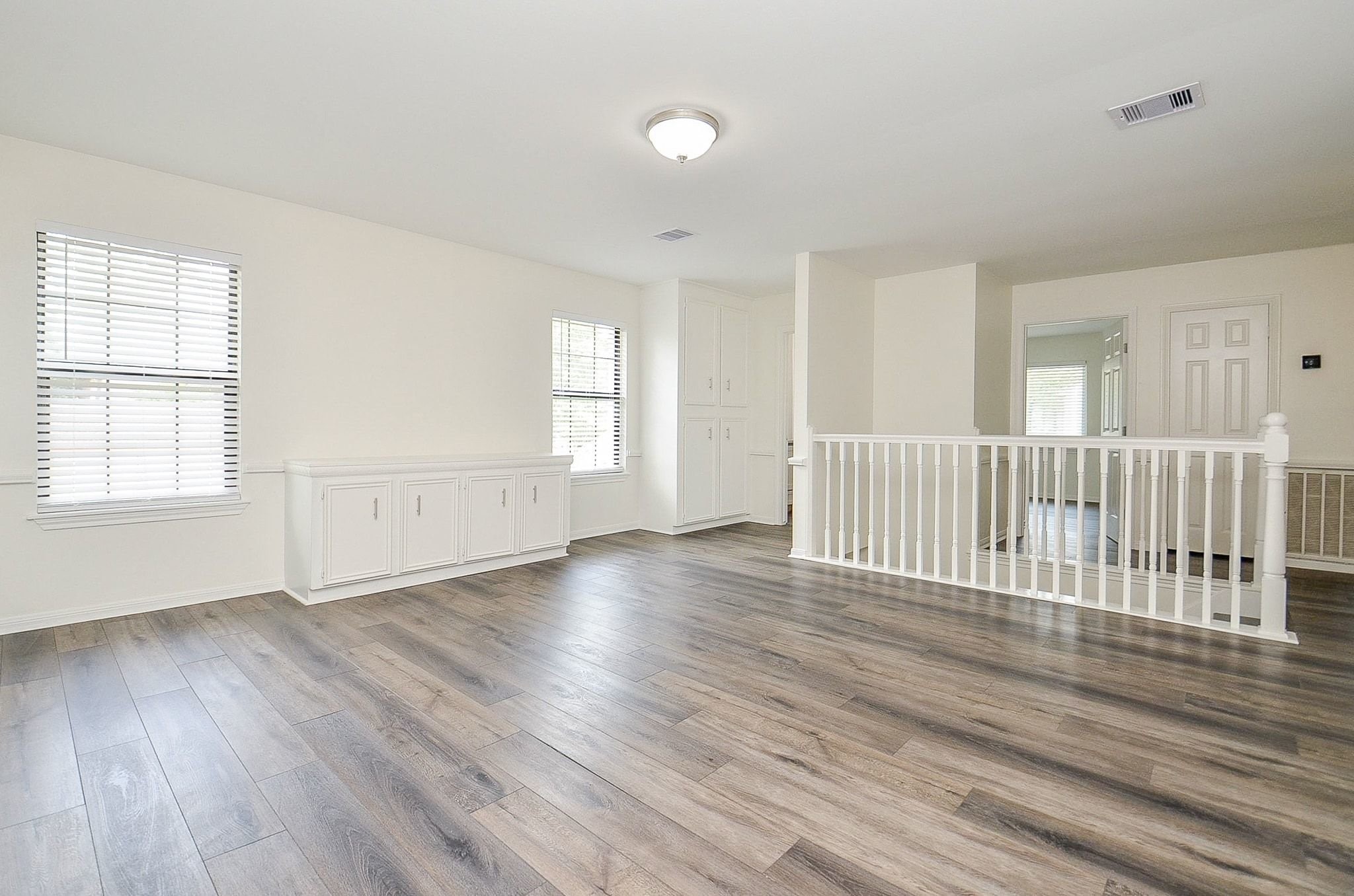 15614 Dawnbrook Drive Property Photo 25