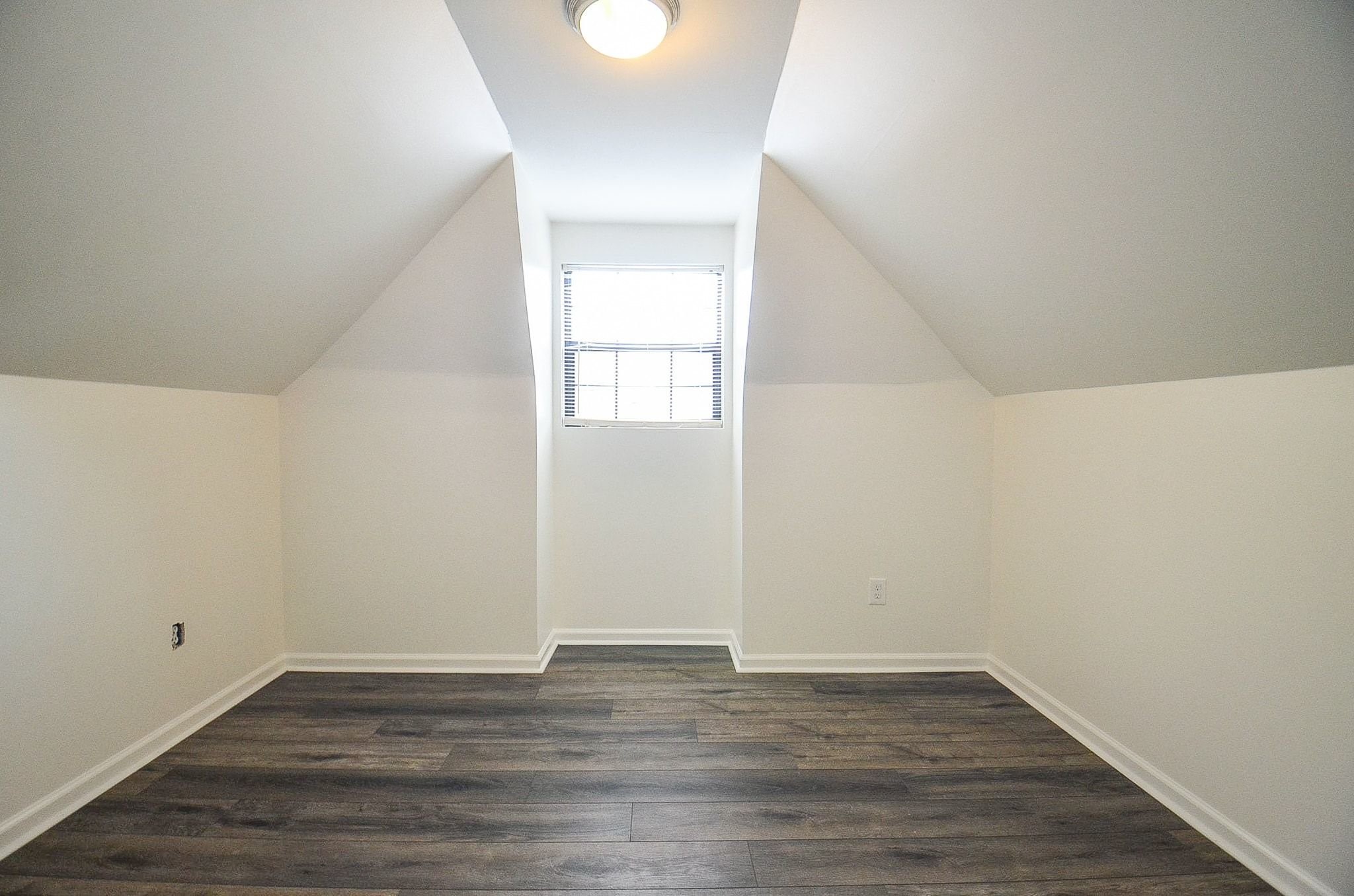 15614 Dawnbrook Drive Property Photo 32