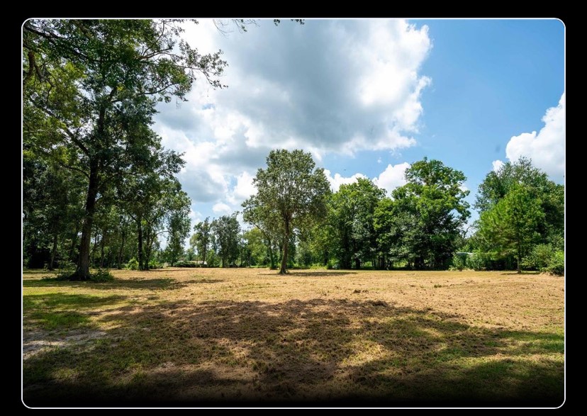 145 Private Road 456 Property Photo 6