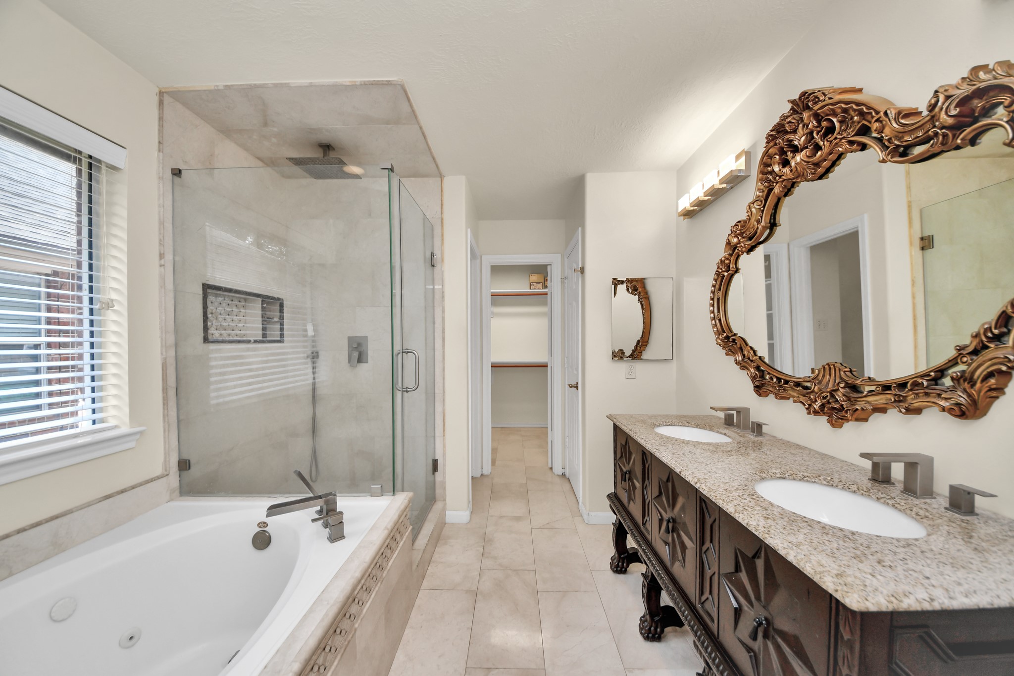 22030 Gold Leaf Trail Property Photo 7