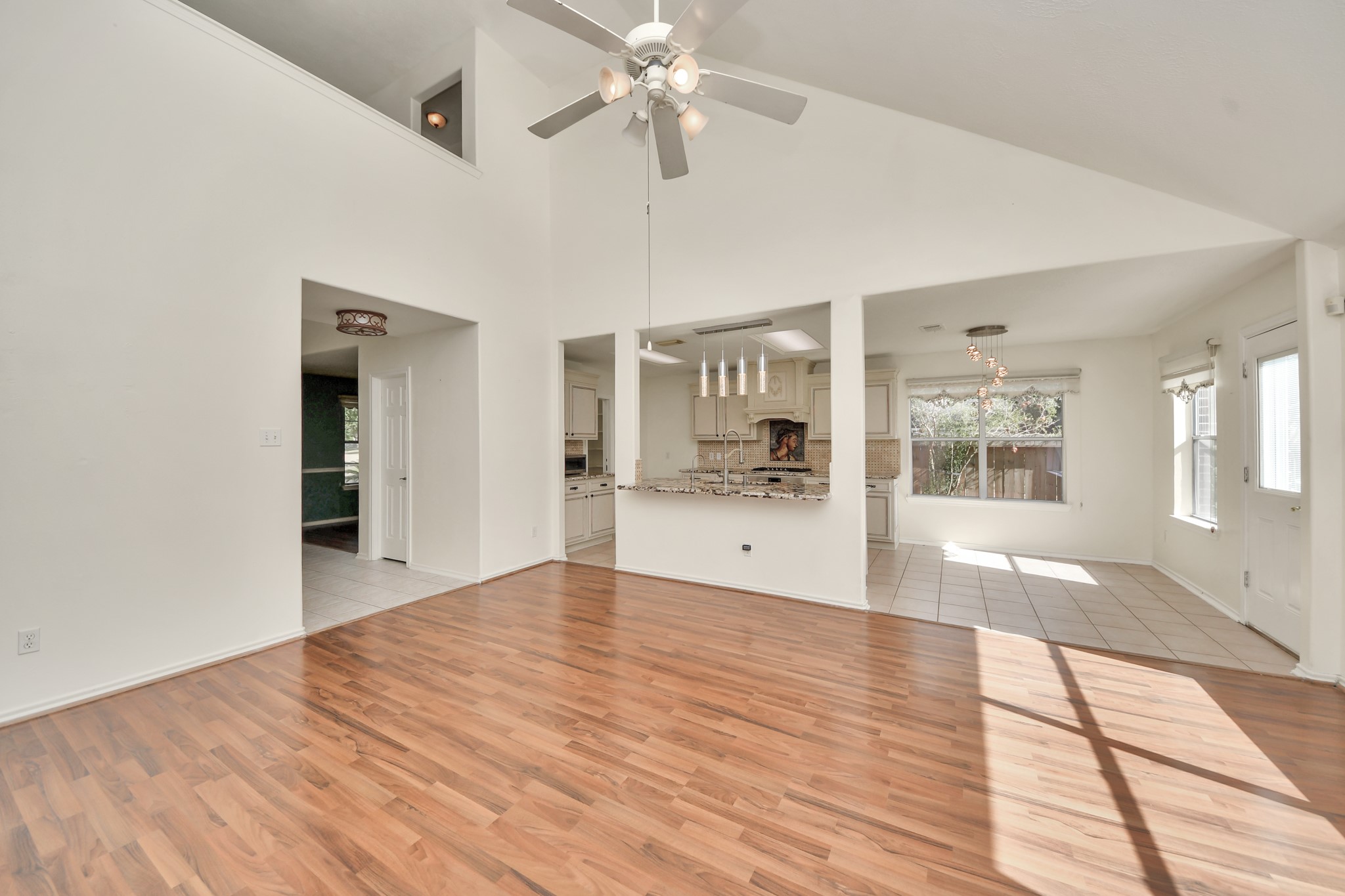 22030 Gold Leaf Trail Property Photo 17