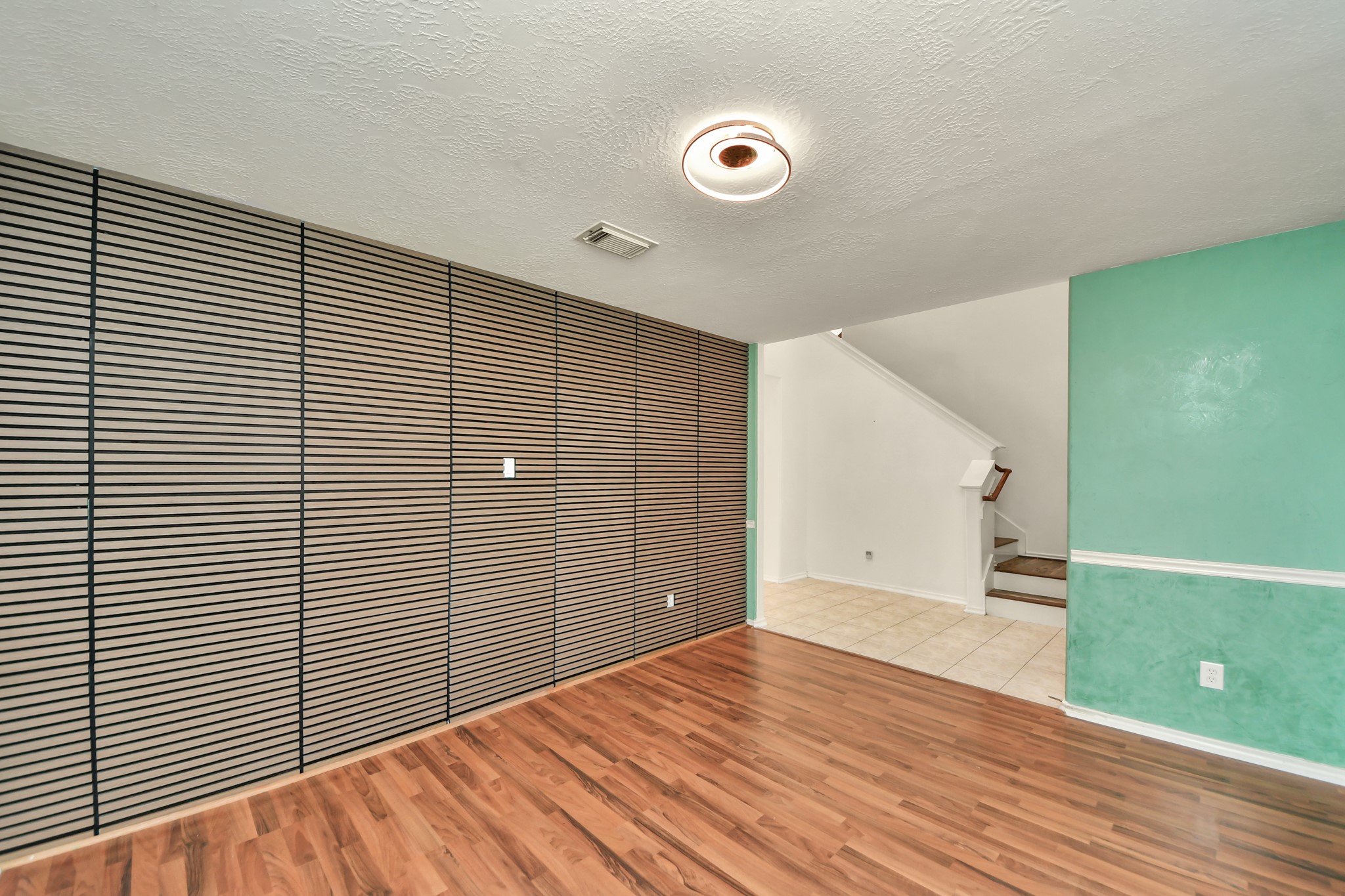 22030 Gold Leaf Trail Property Photo 19