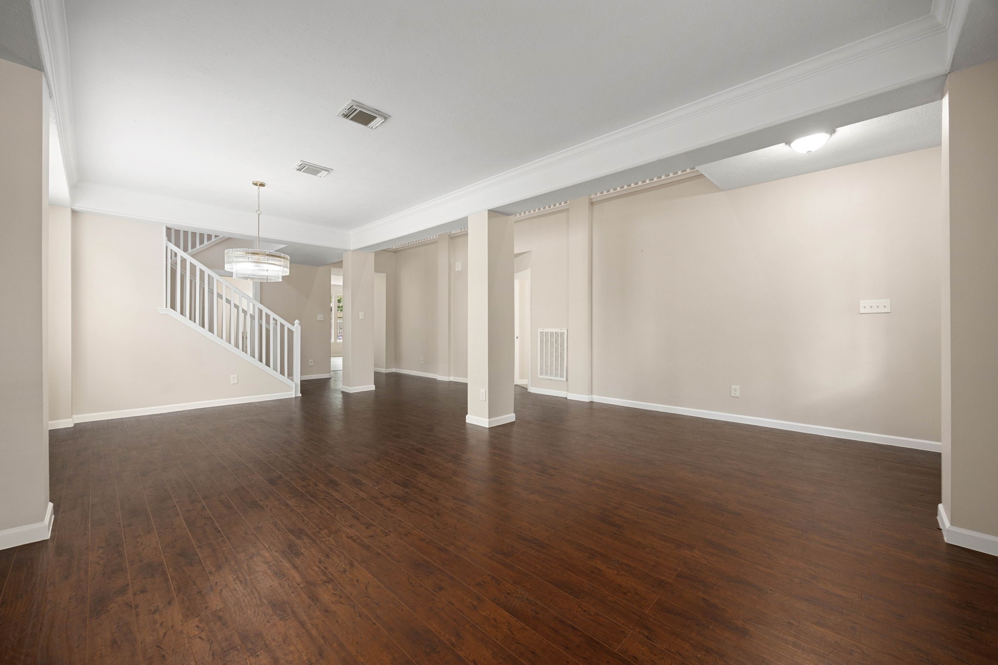 6335 Borg Breakpoint Drive Property Photo 14