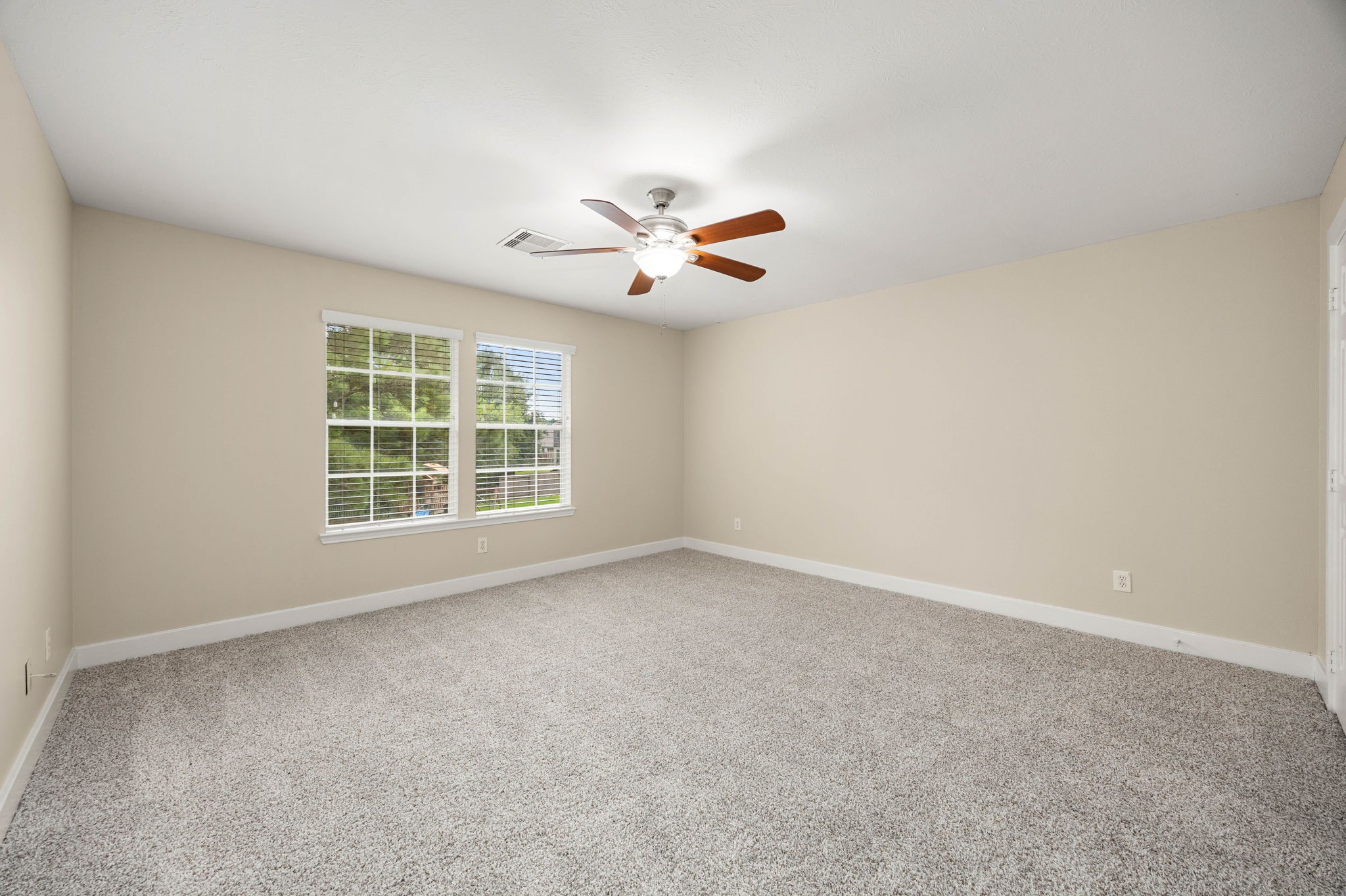 6335 Borg Breakpoint Drive Property Photo 26