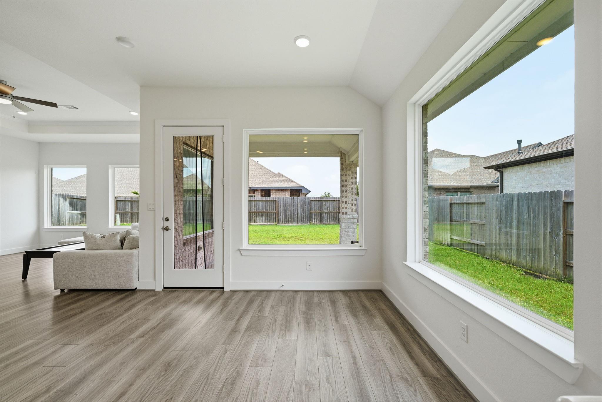 10614 Hazel Hills Drive Property Photo 14