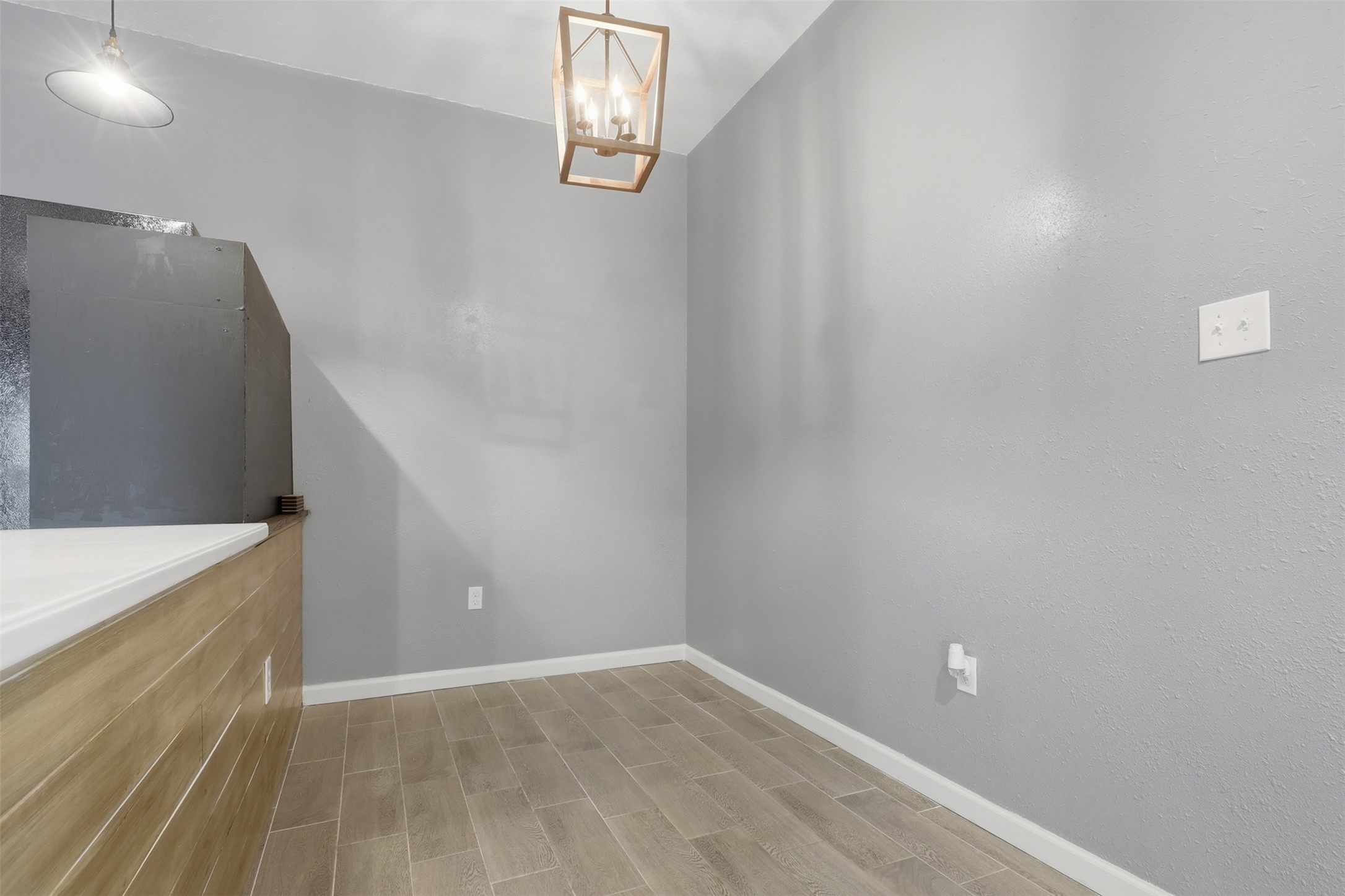324 Johnson Street B Property Photo 12