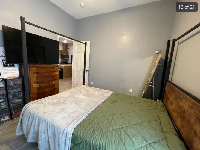 324 Johnson Street B Property Photo 28