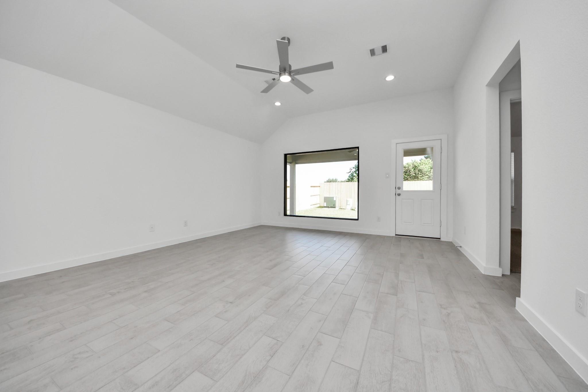 26391 Viva Drive, Magnolia Tx 77355 Property Photo 23