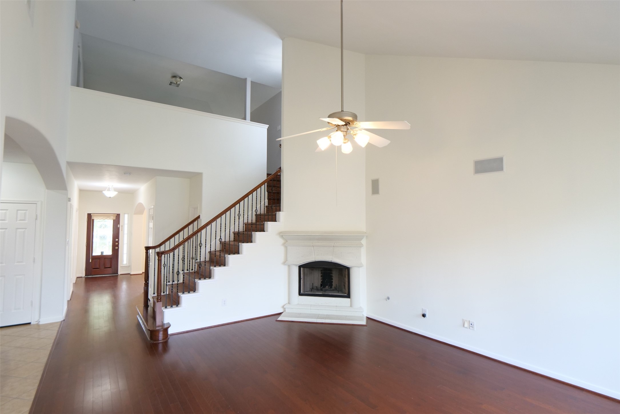 6119 Lakenshire Falls Lane Property Photo 10