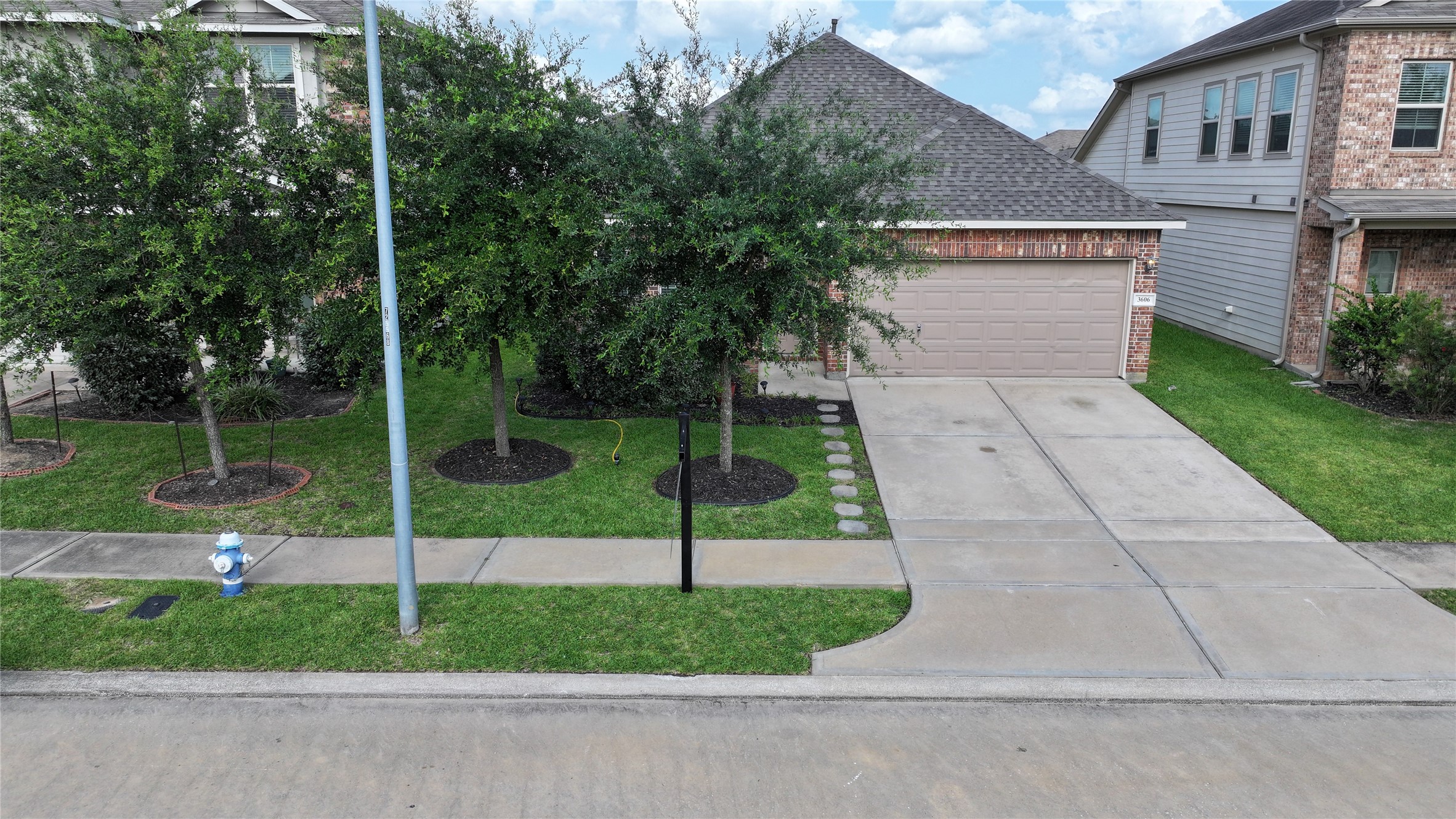 3606 Bright Moon Court Property Photo 2
