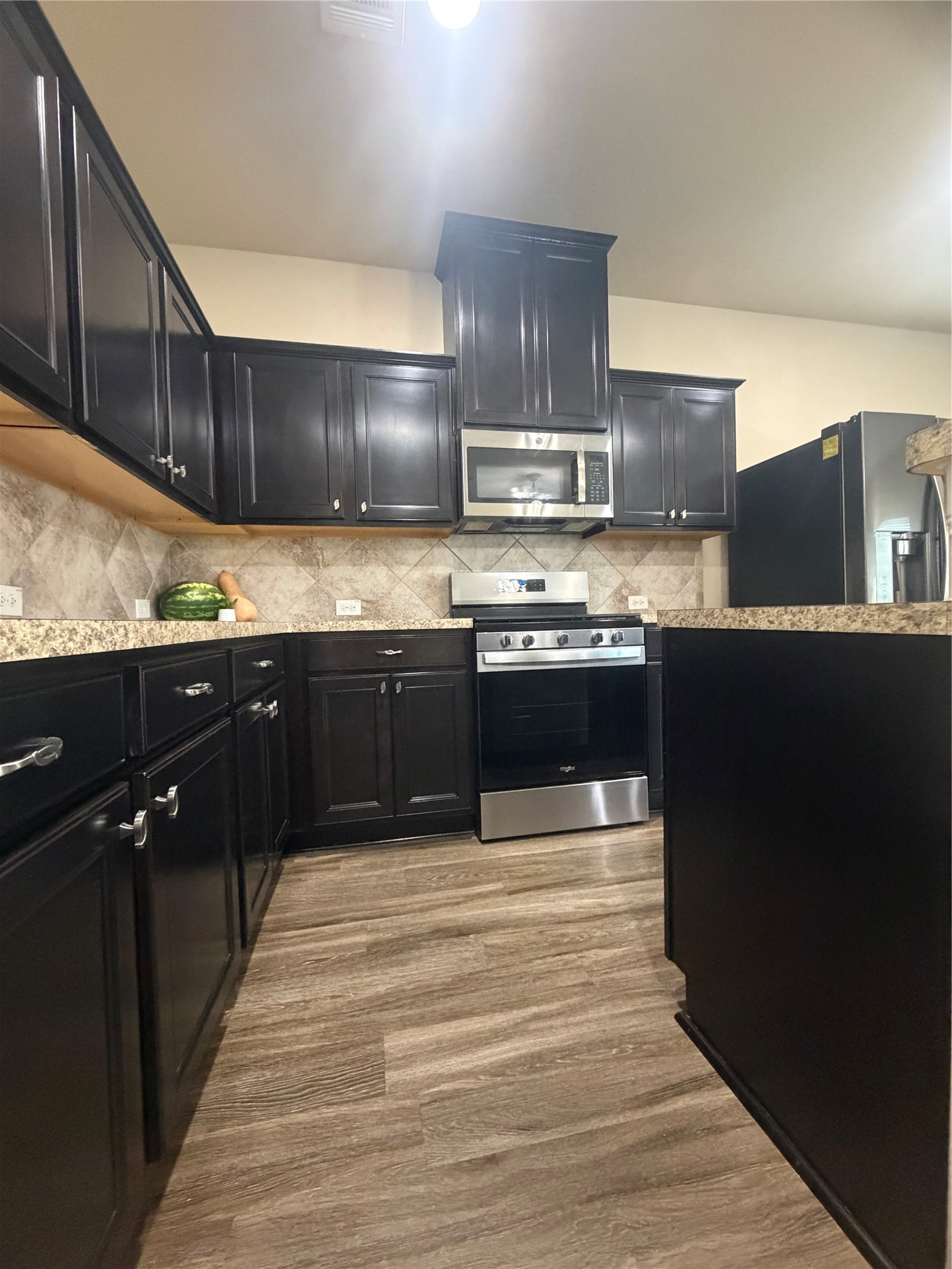 3606 Bright Moon Court Property Photo 32