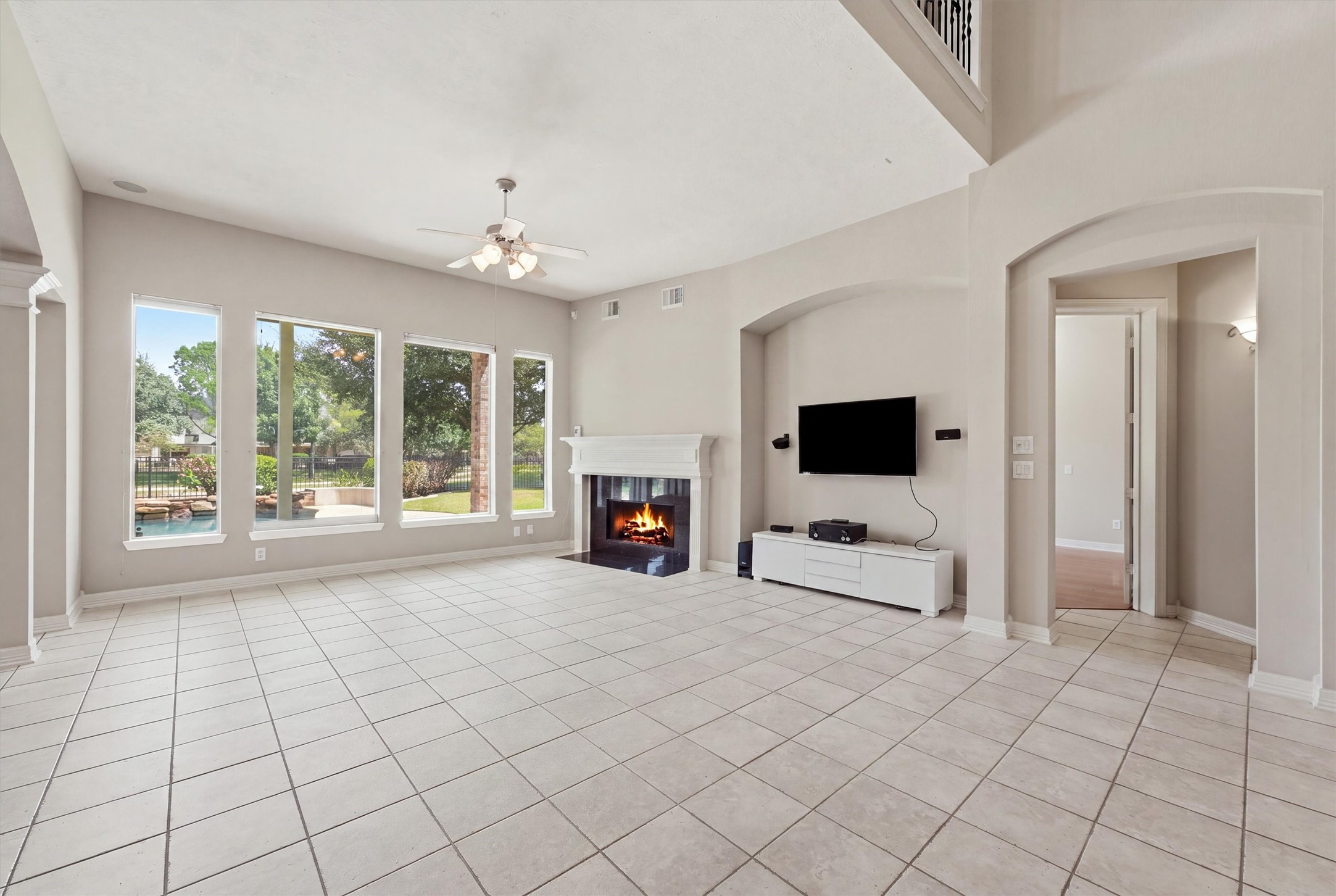 7610 Hampton Bay Lane Property Photo 6