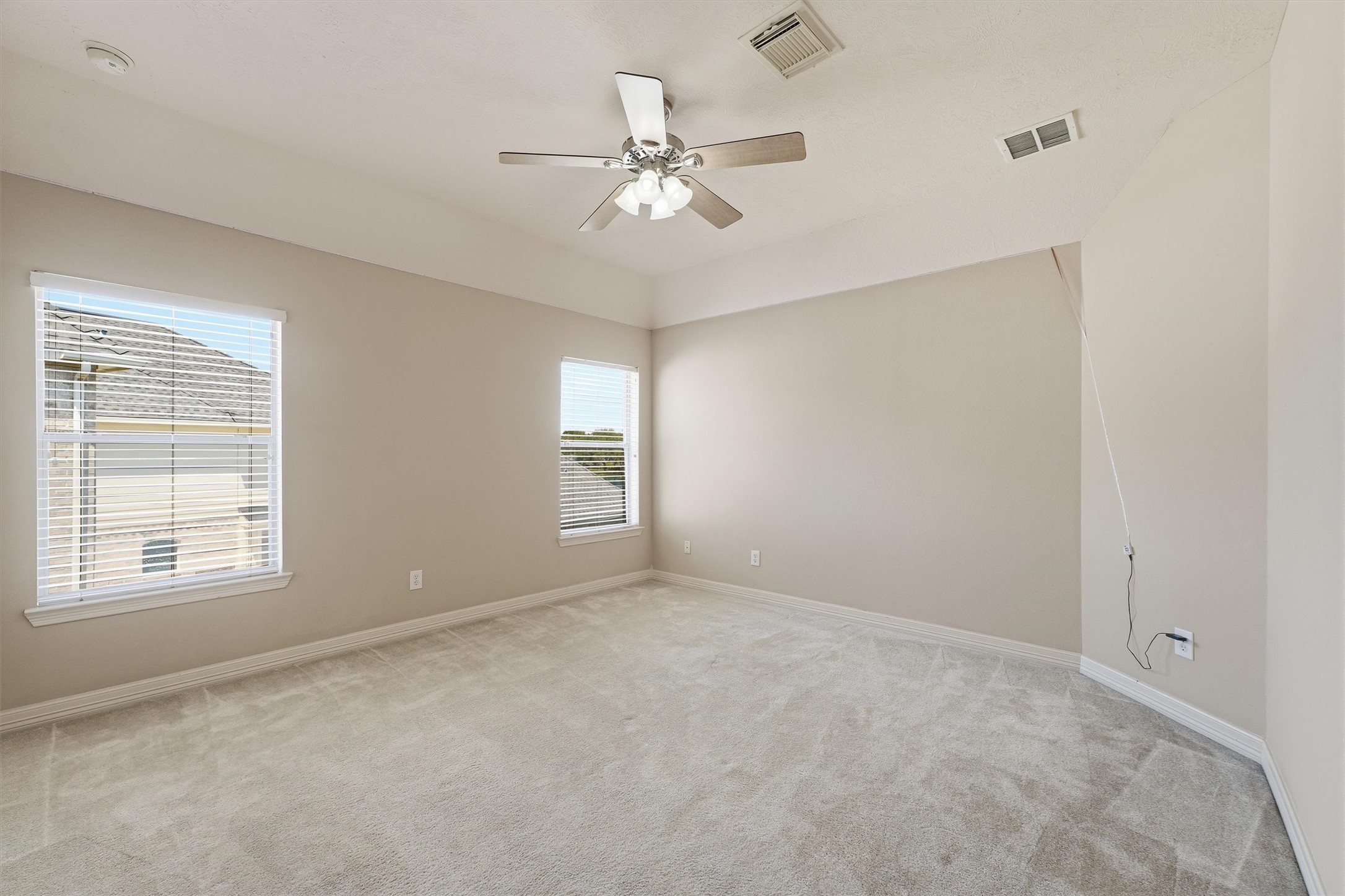 7610 Hampton Bay Lane Property Photo 10