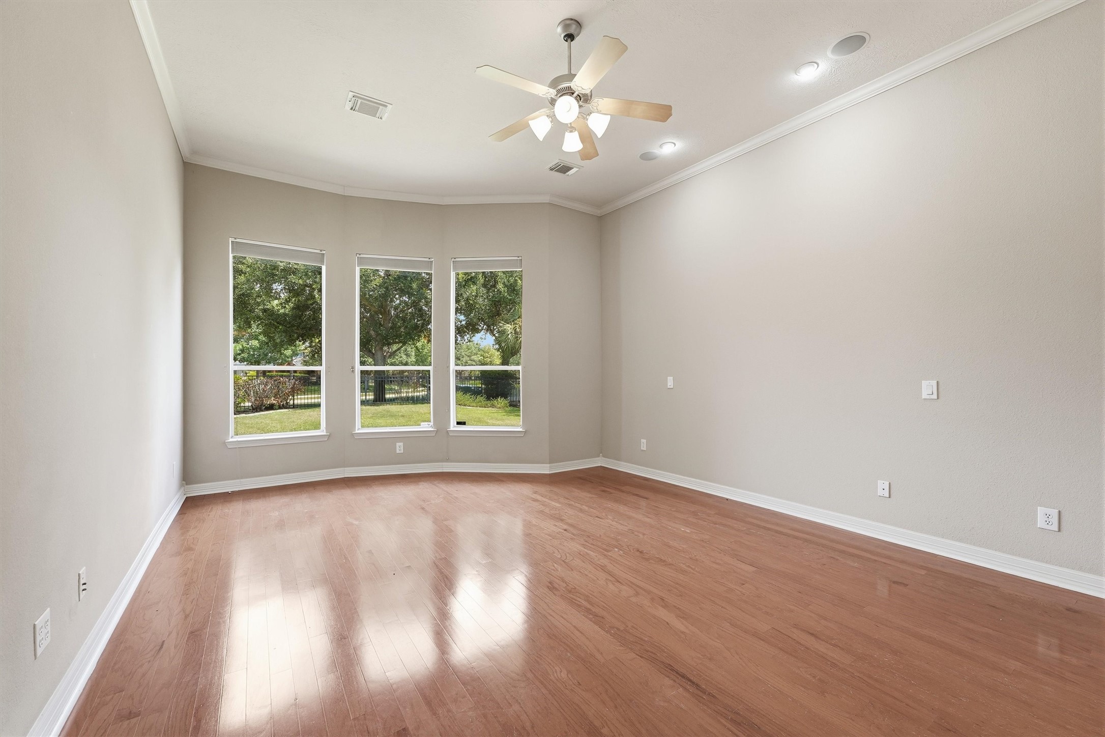 7610 Hampton Bay Lane Property Photo 15