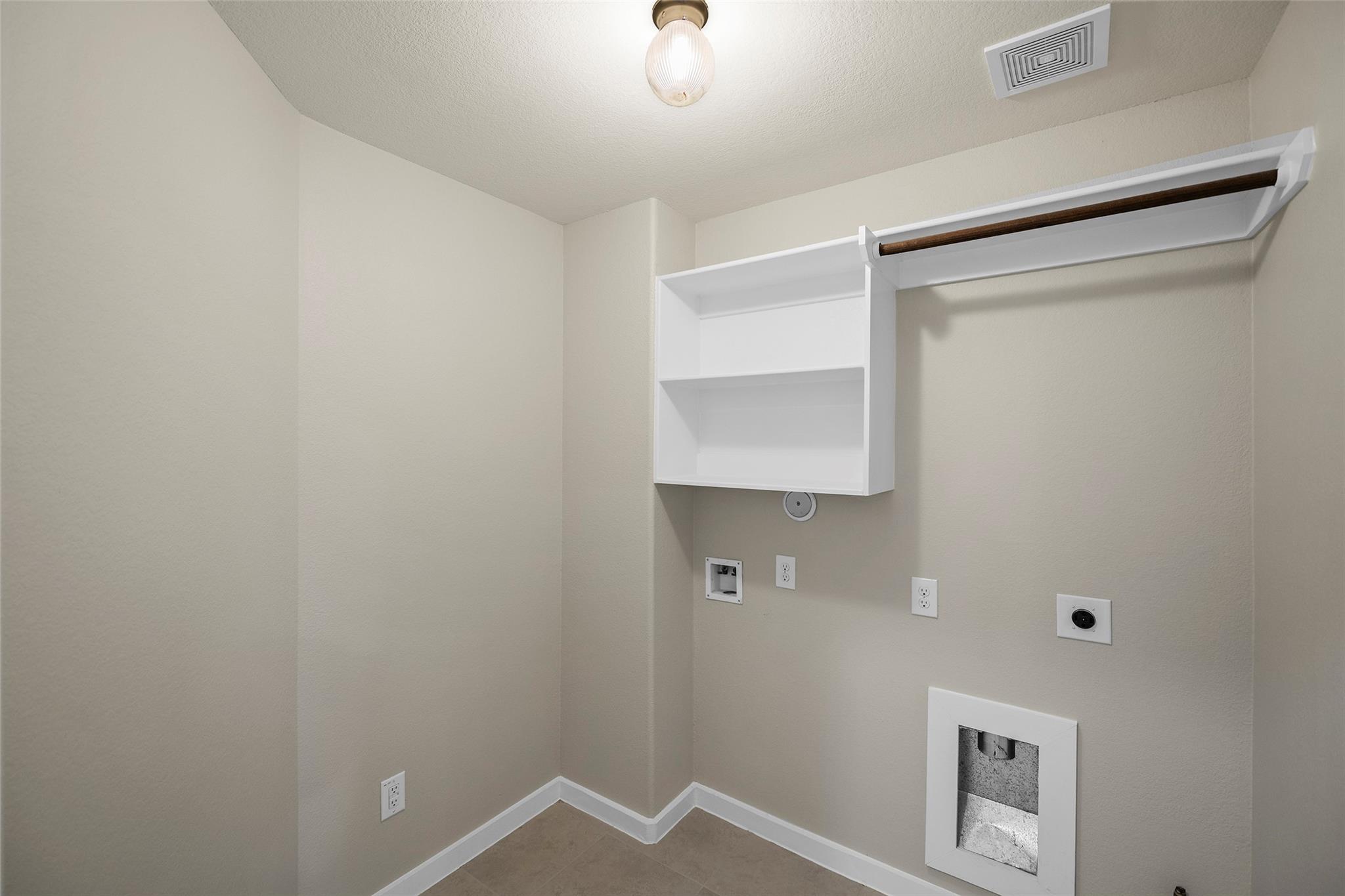 40315 S Hill Pass Property Photo 28