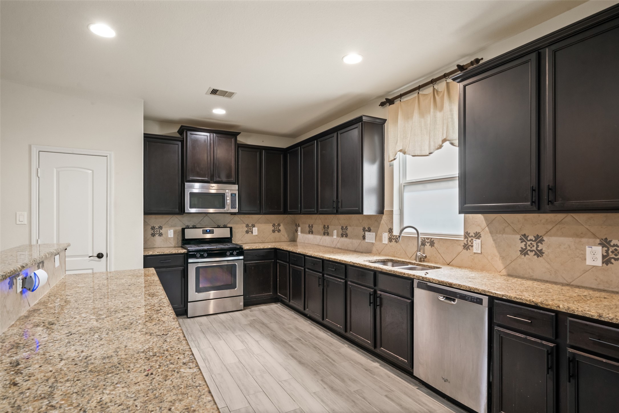 9107 Nina Road Property Photo 10