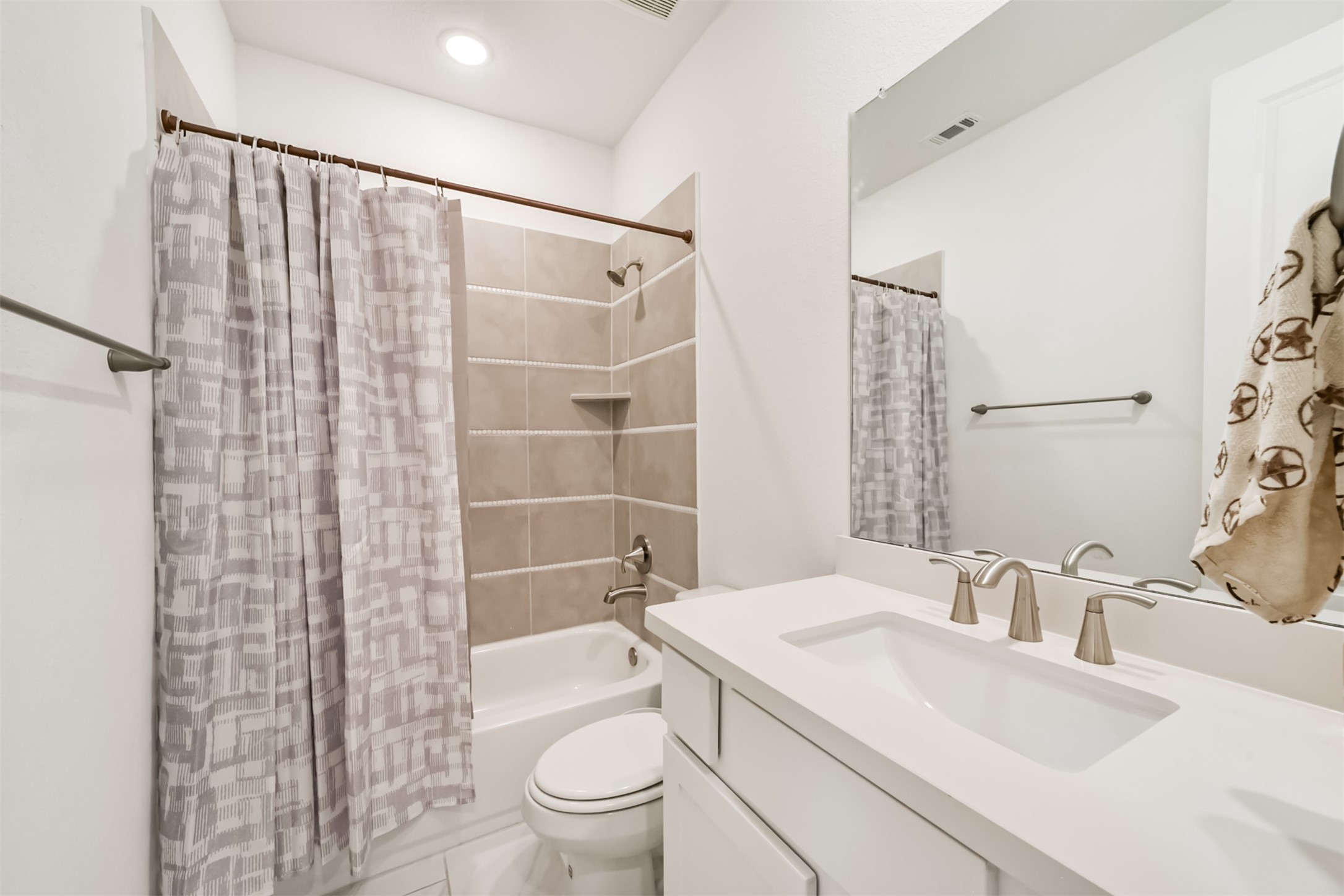 16911 Lupine Meadow Lane Property Photo 25