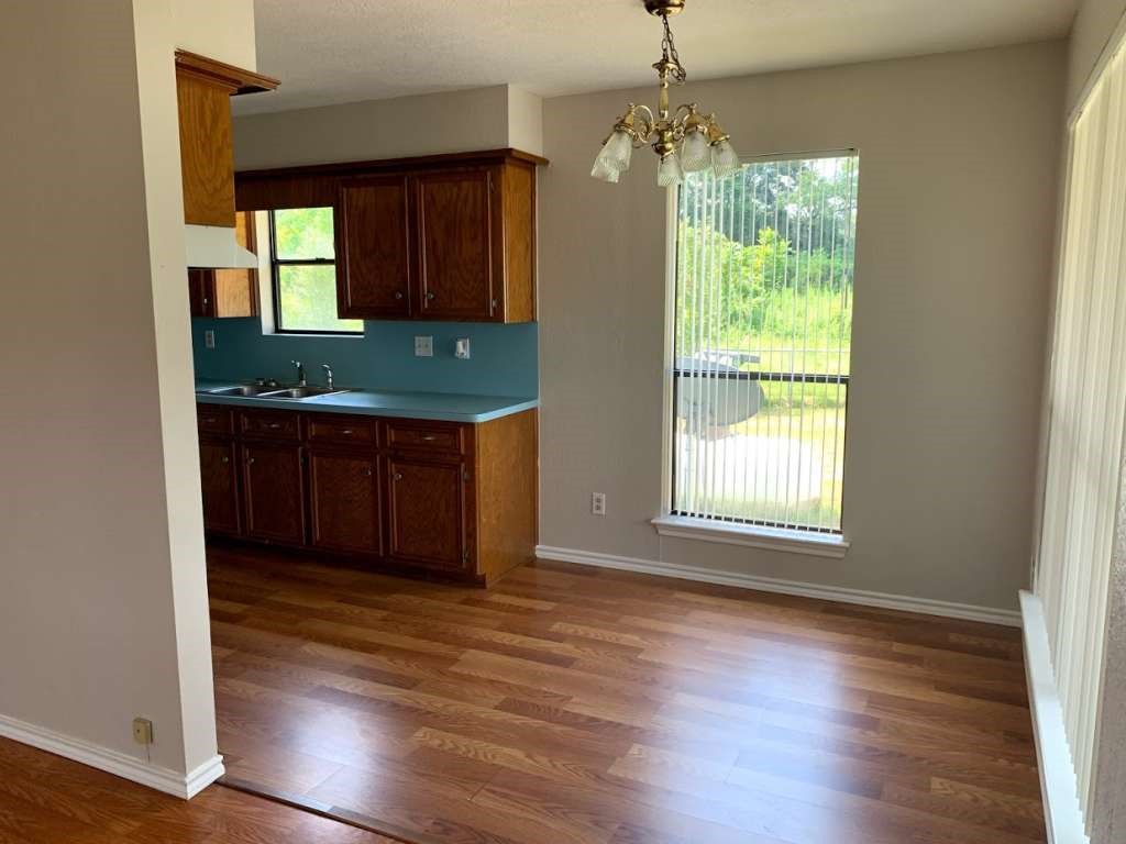 62 Laurel Court Property Photo 5