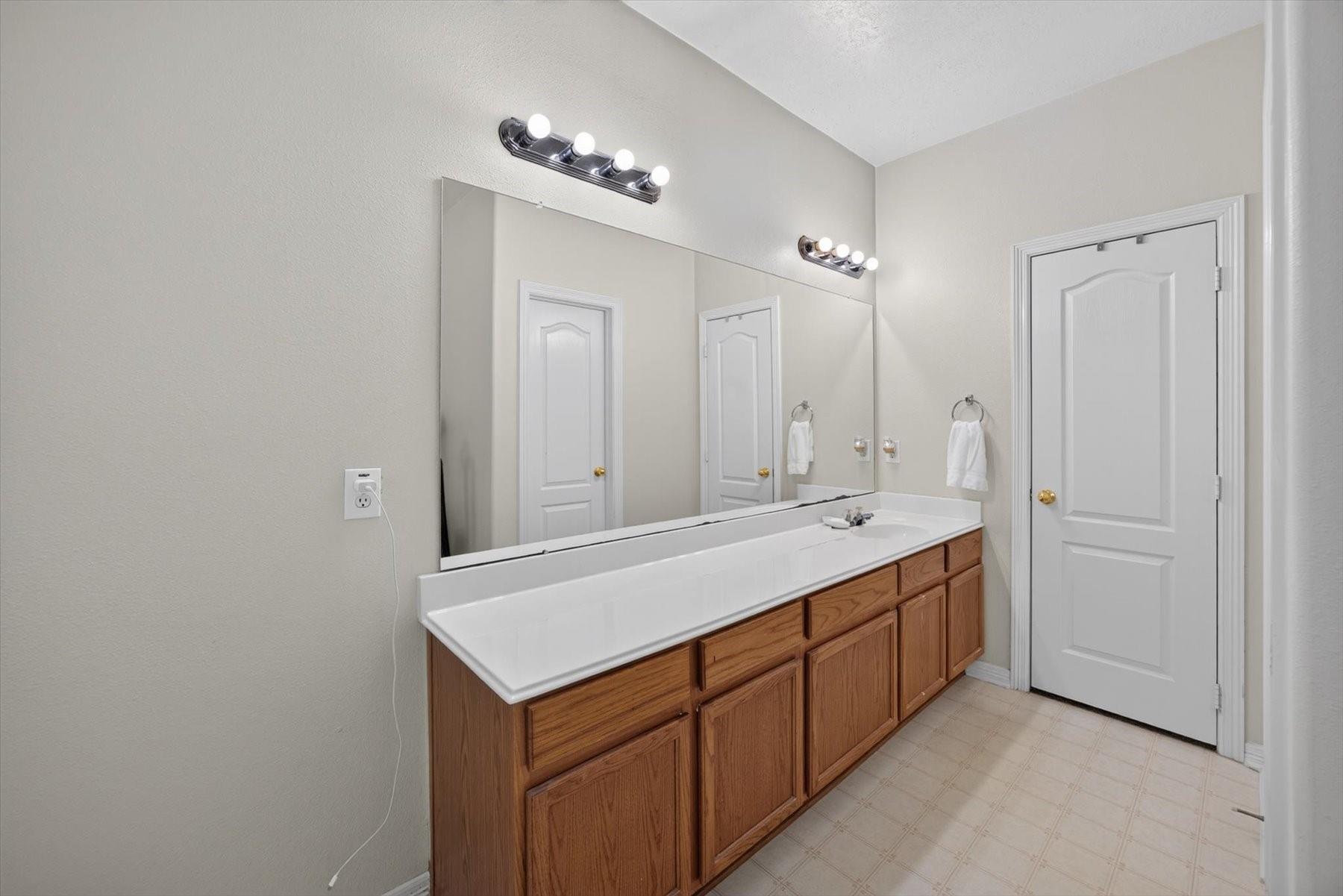 3406 N Daniel Oak Circle Property Photo 16