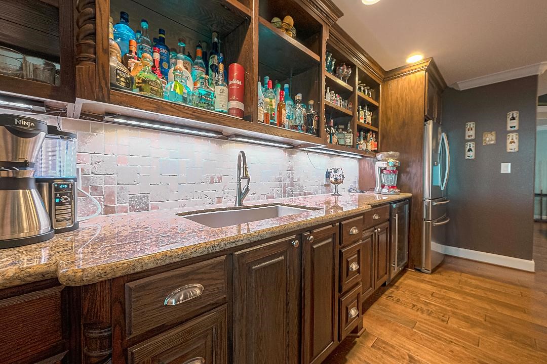 792 W Bayshore Drive Property Photo 9