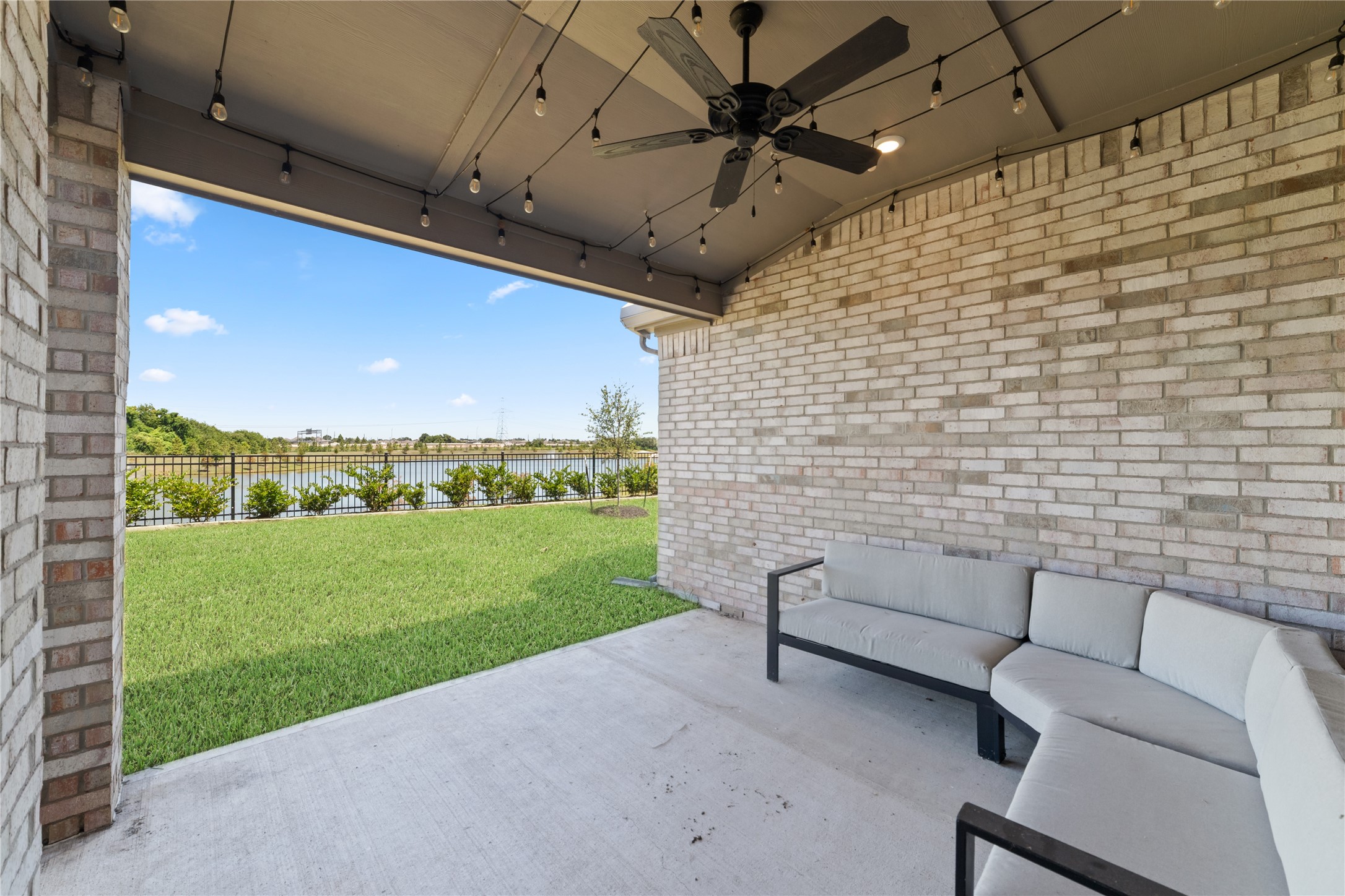 2822 Sunrise Pepper Lane Property Photo 29
