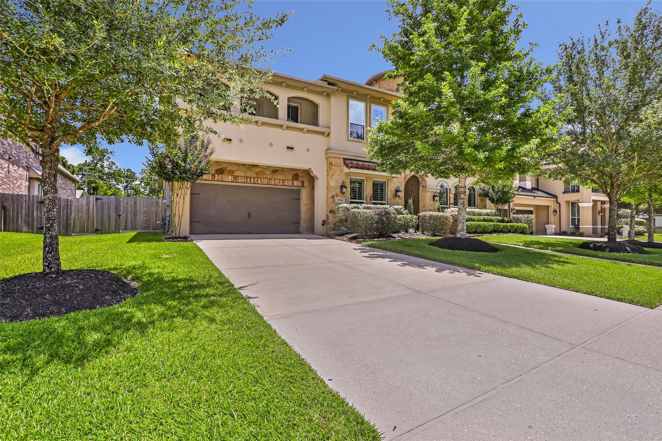 13706 Blair Hill Lane Property Photo 1