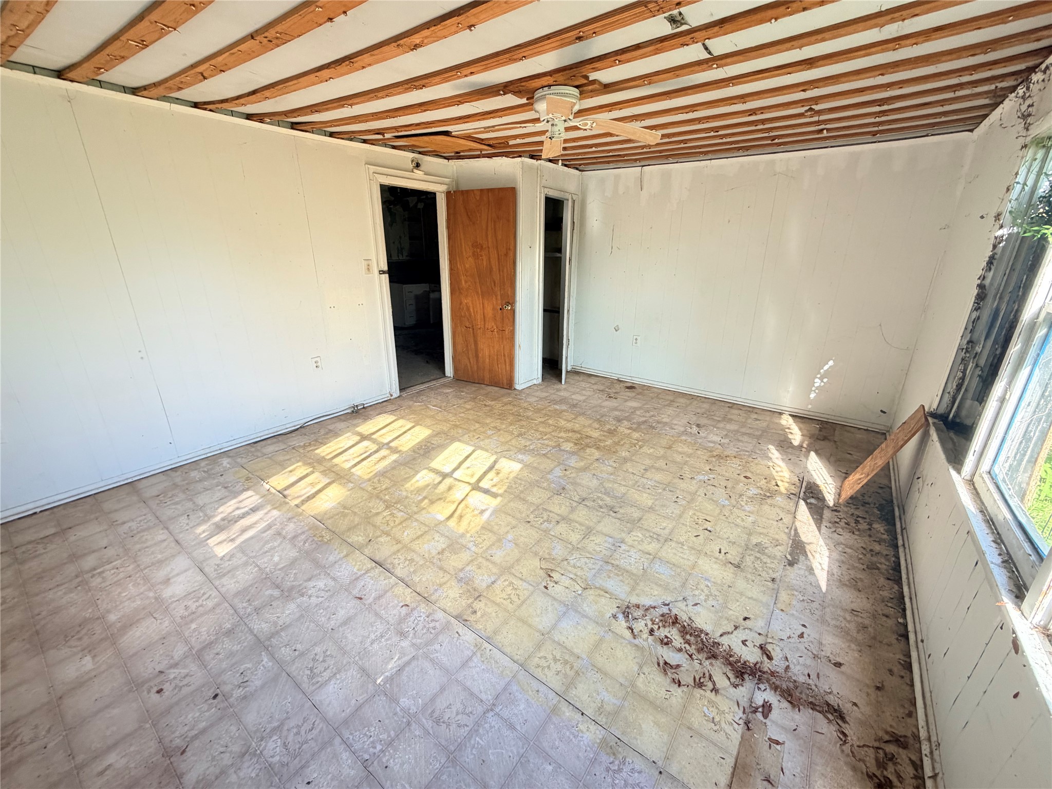 403 E Ward Street Property Photo 13