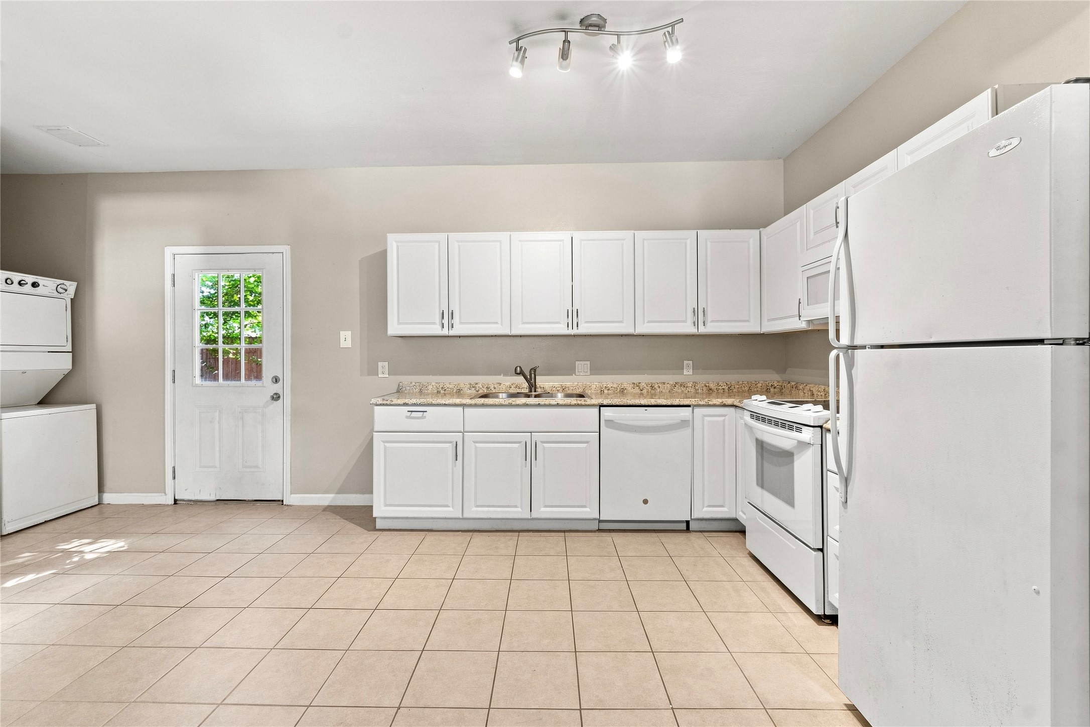3450 Gary Lane Property Photo 27